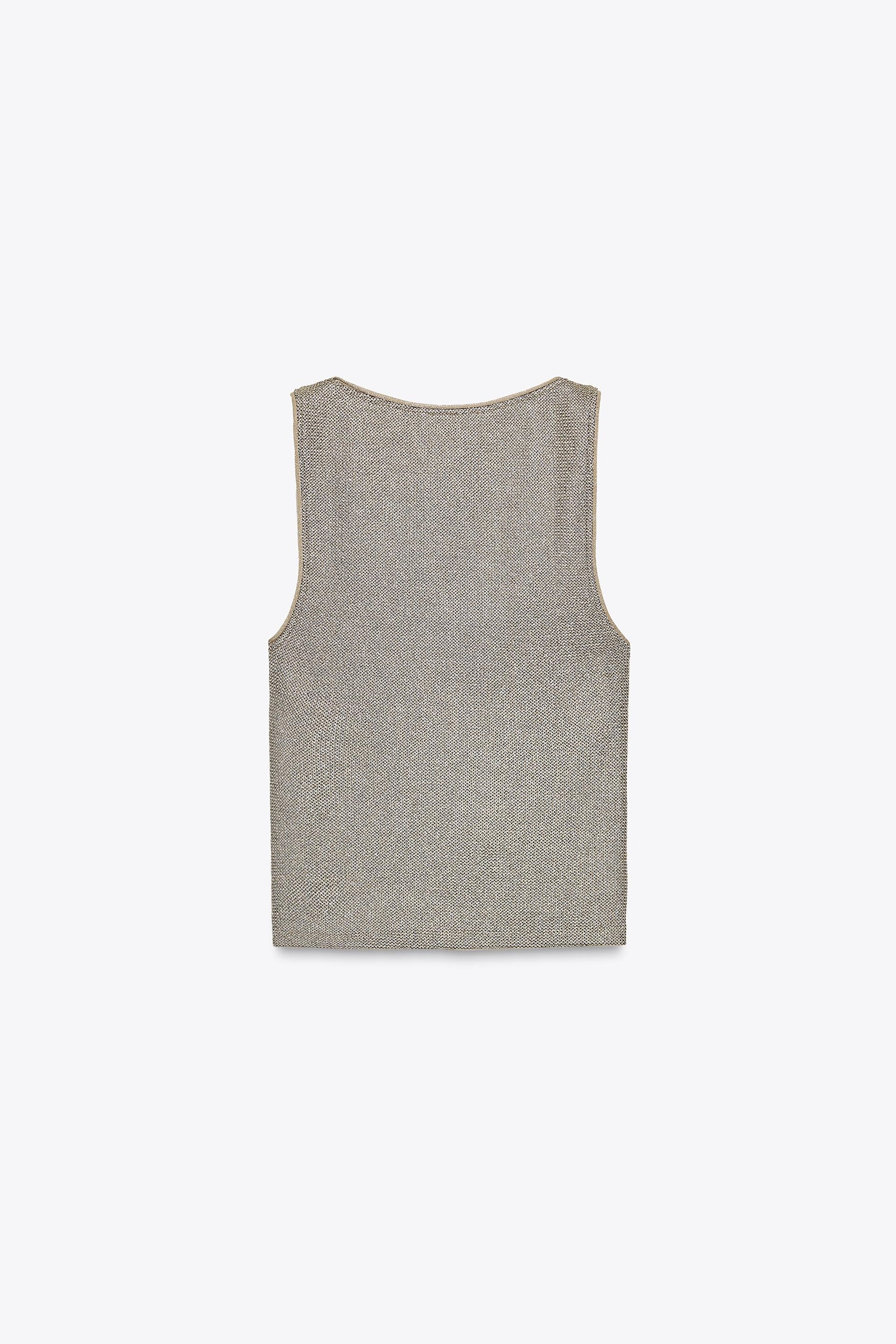 TEXTURED METALLIC TOP