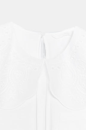 EMBROIDERED PETER PAN COLLAR