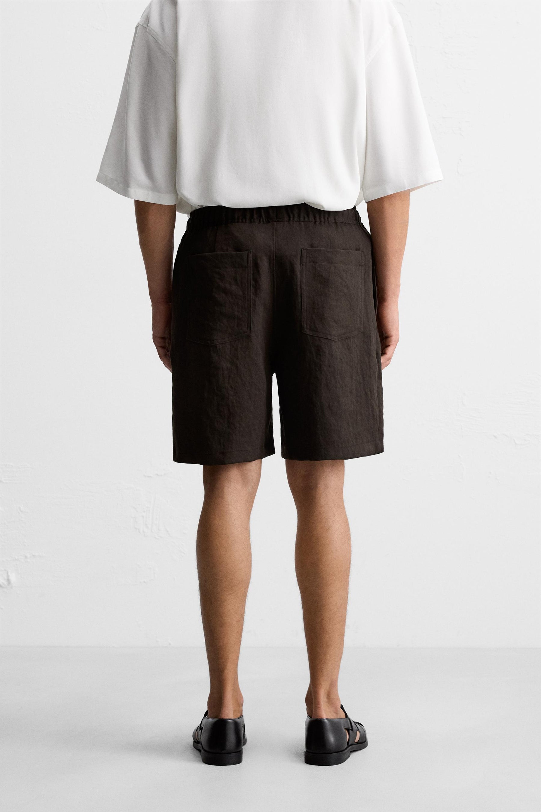 PLEATED FLOWING BERMUDA SHORTS - Image 3