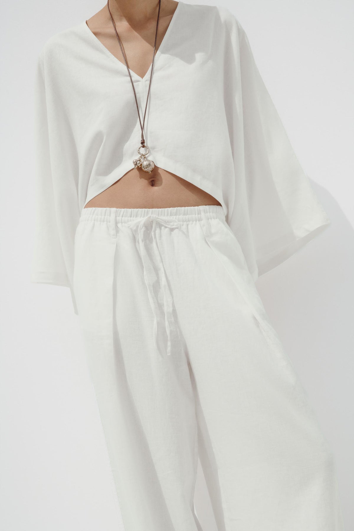 LINEN TROUSERS