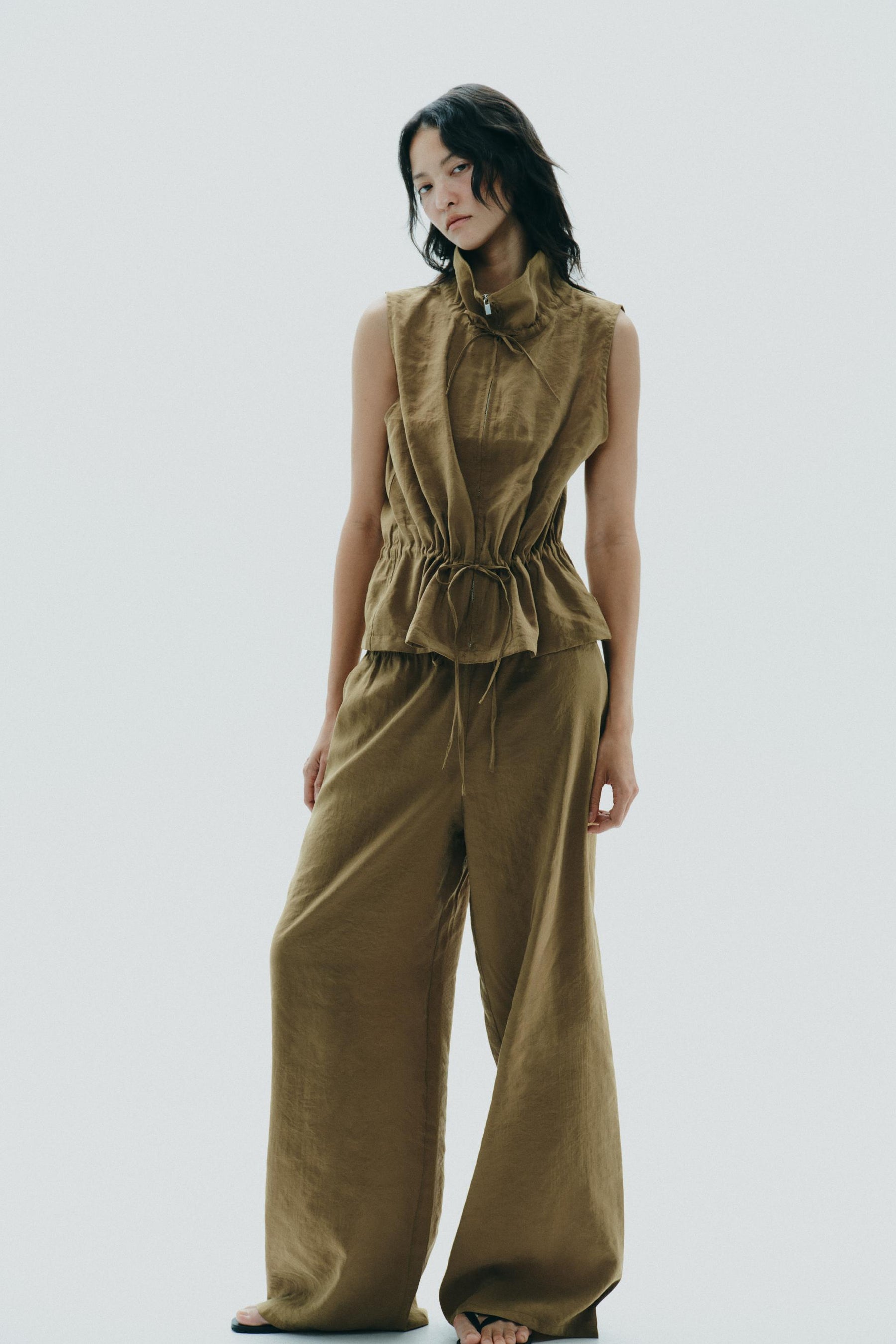 FLOWING PALAZZO PANTS