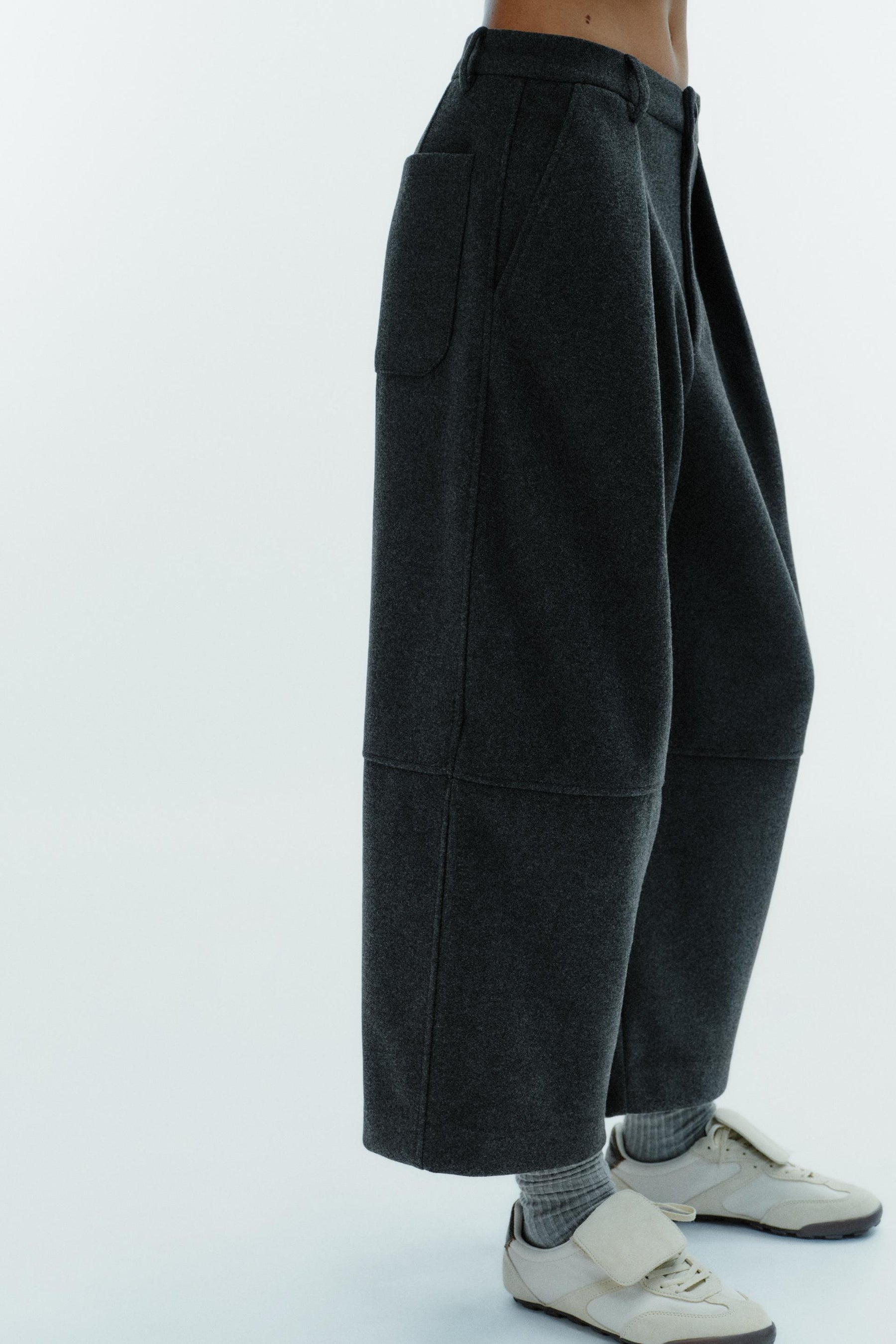 Pleated Balloon Trousers