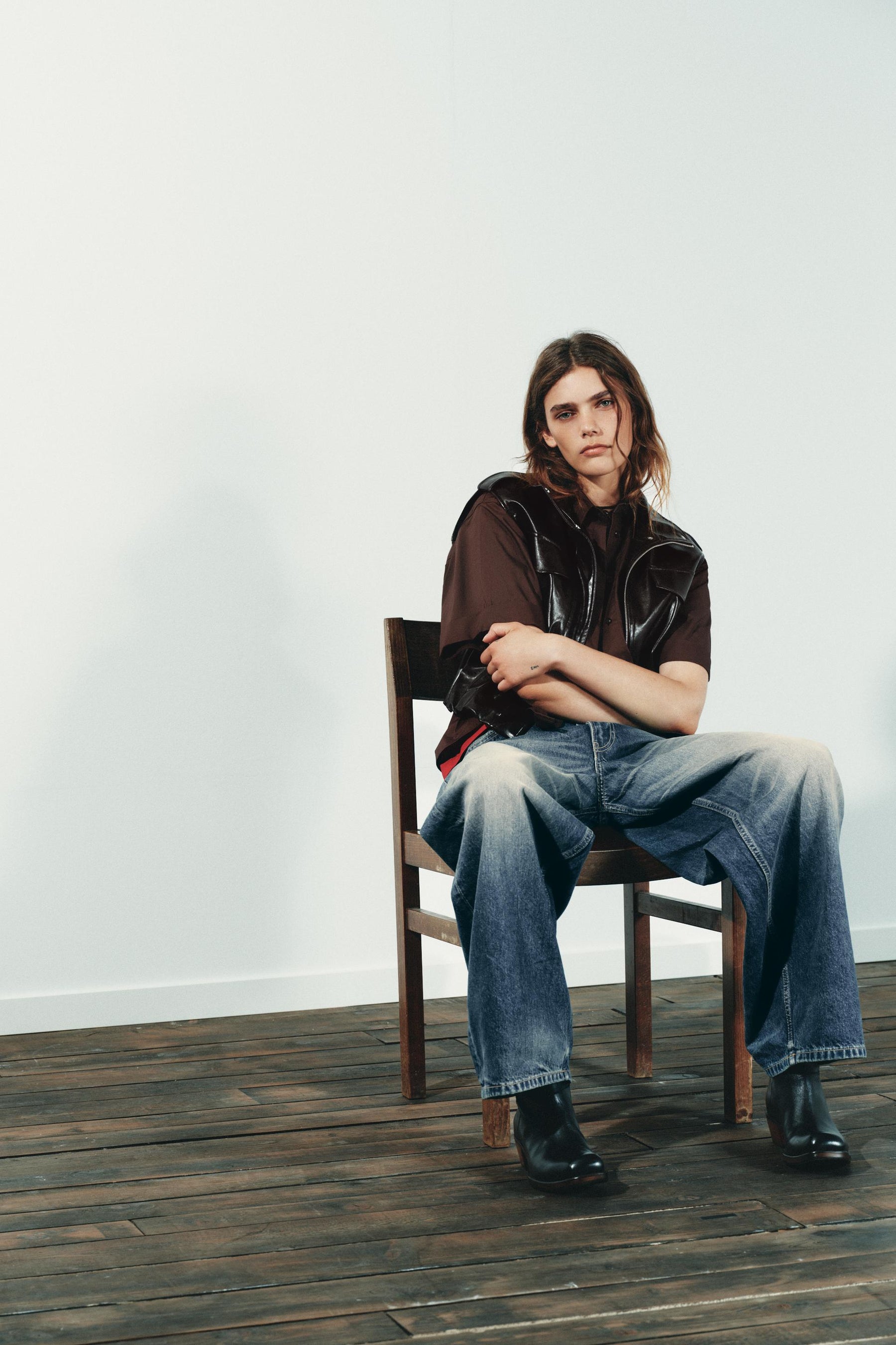 FAUX LEATHER VEST - Image 6