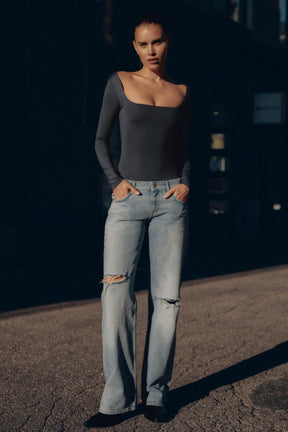 Wide-Leg Ripped Jeans