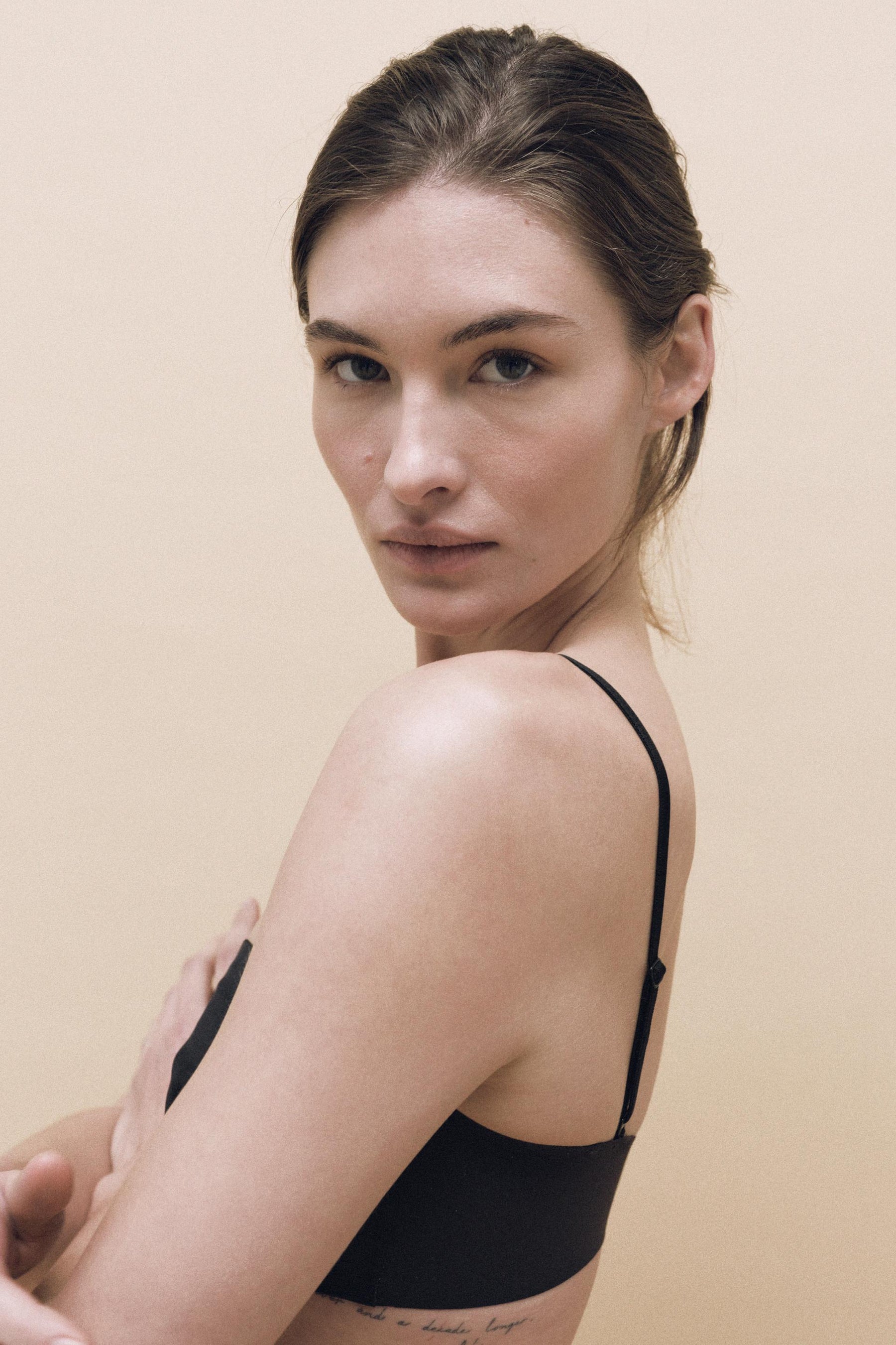 Bandeau bra with straps