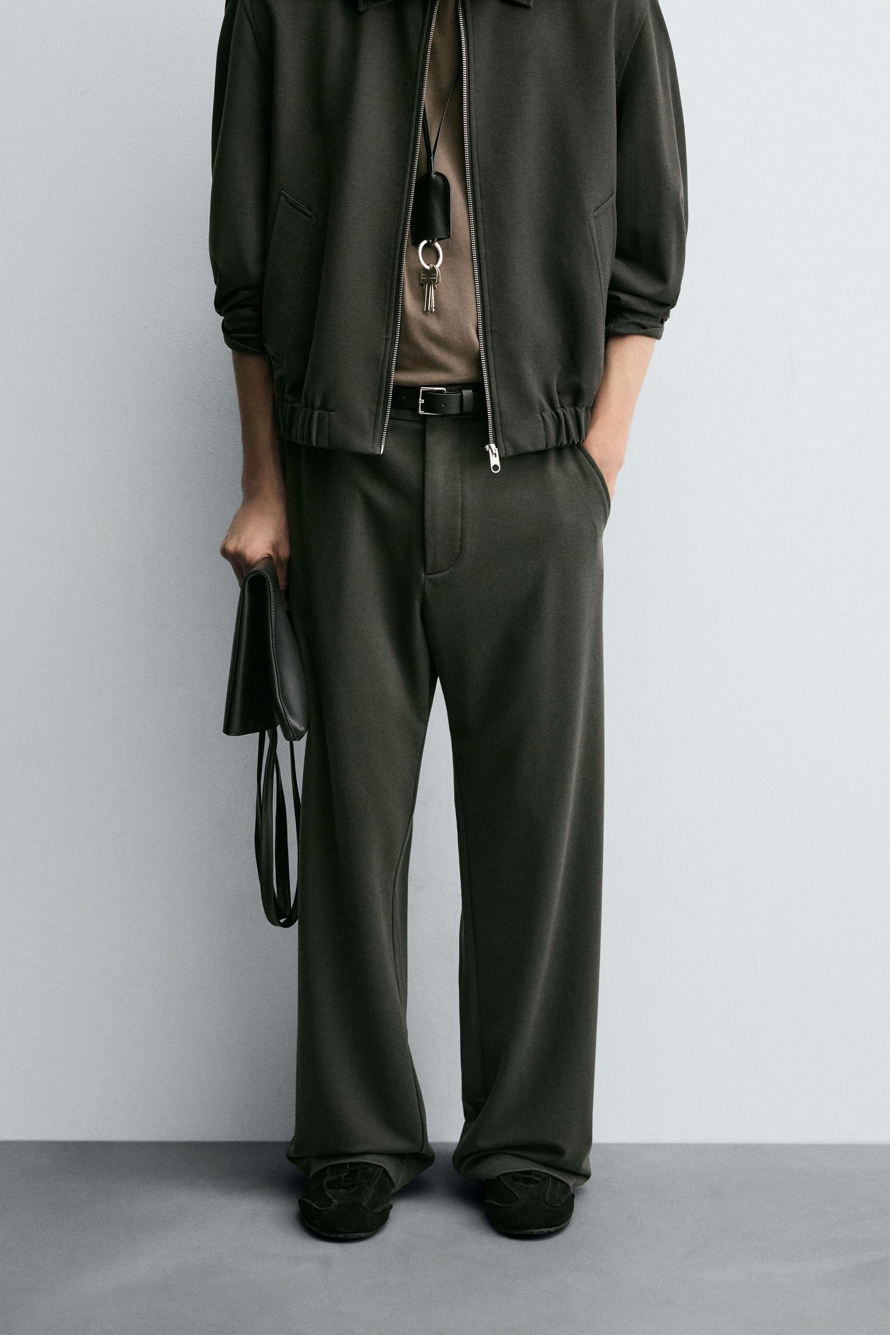 LOOSE-FITTING RELAXED FIT TROUSERS - Image 2