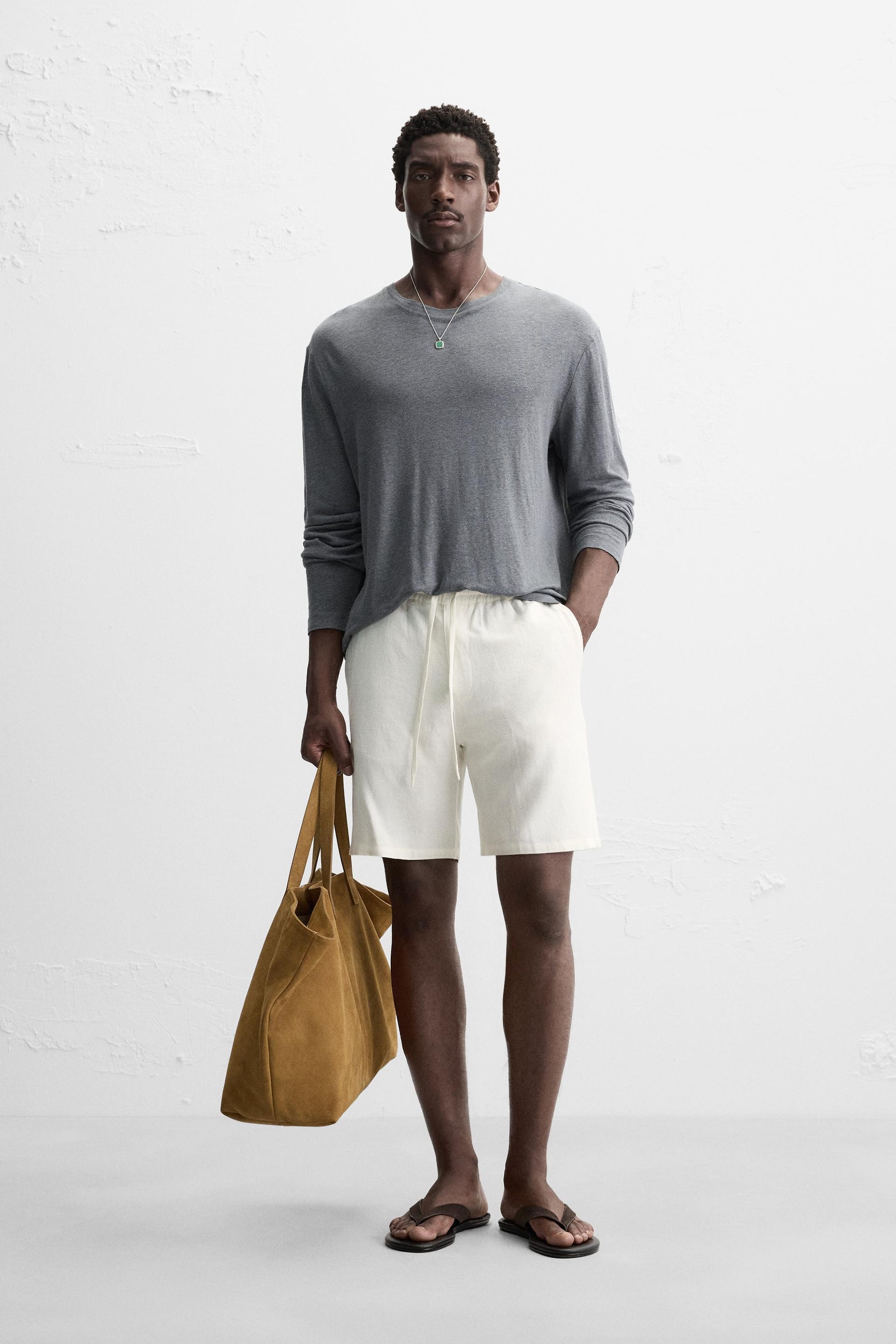 LINEN - VISCOSE BERMUDA SHORTS - Image 1