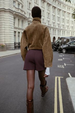 PLEATED CHAIN SHORTS