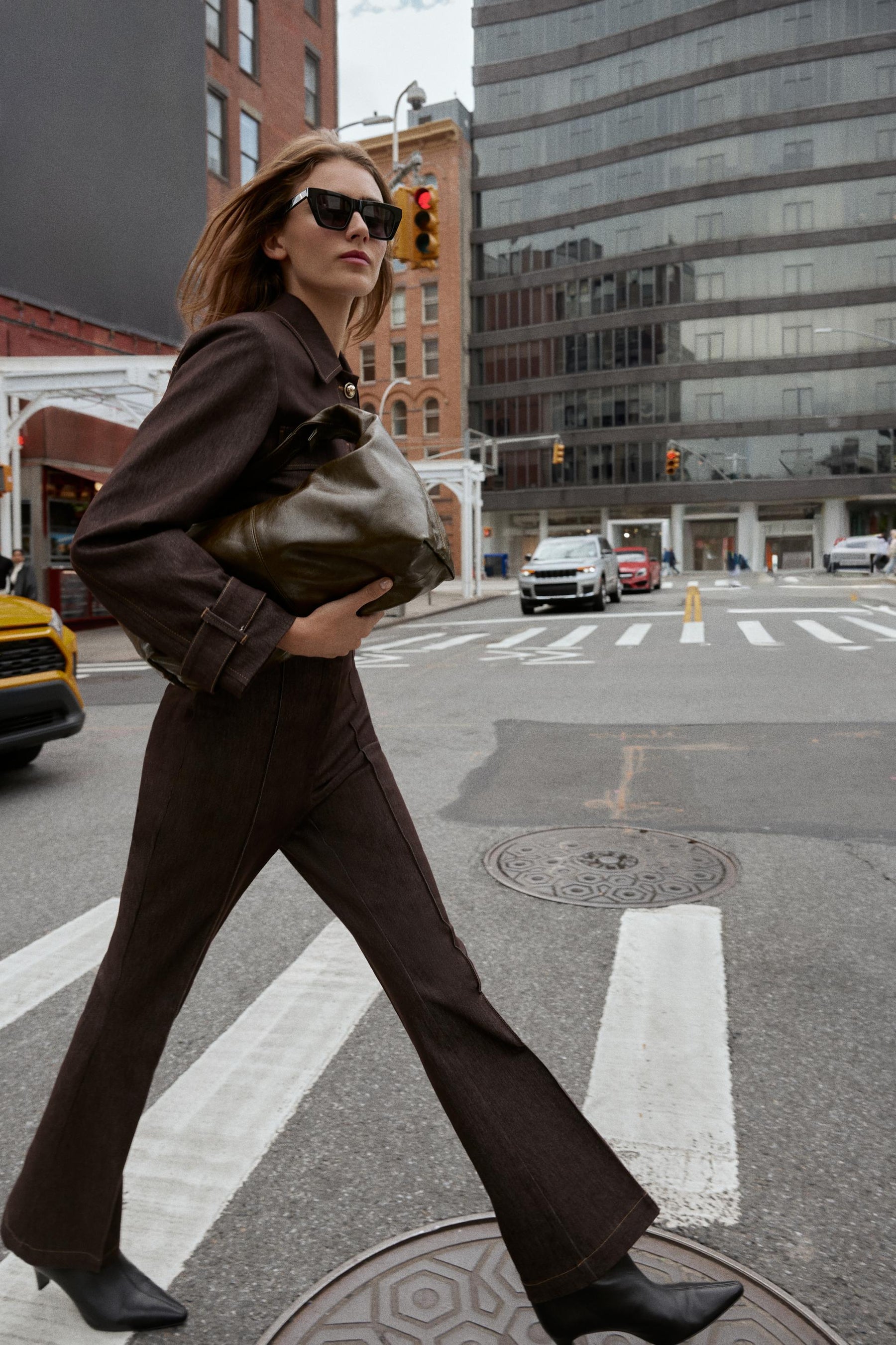 Flare Trousers with Stitch