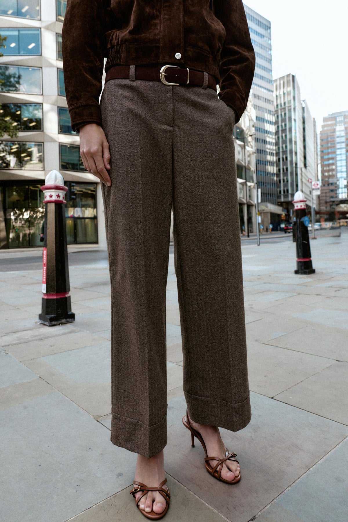 HERRINGBONE TROUSERS WITH BELT