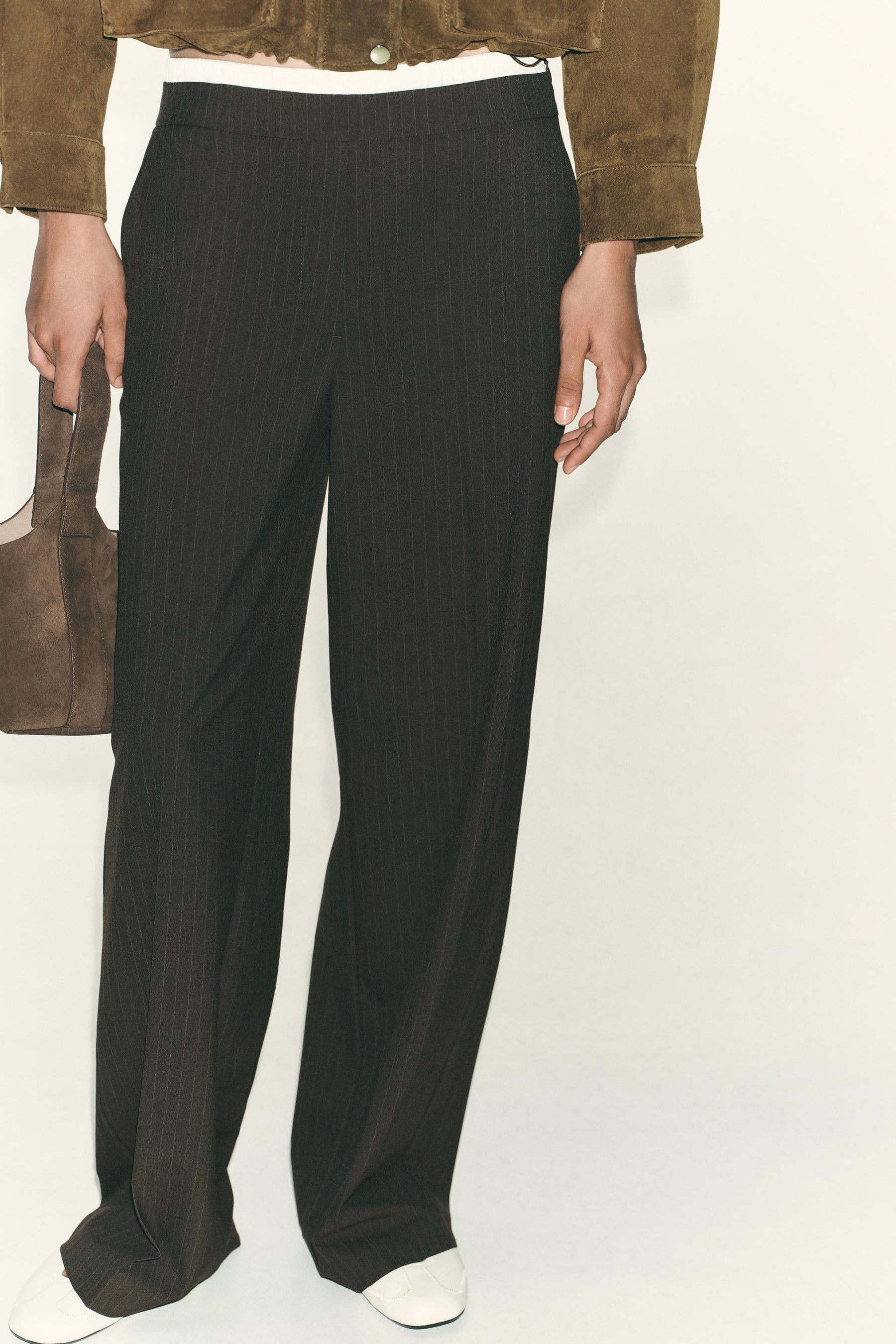 Straight-leg trousers with waist