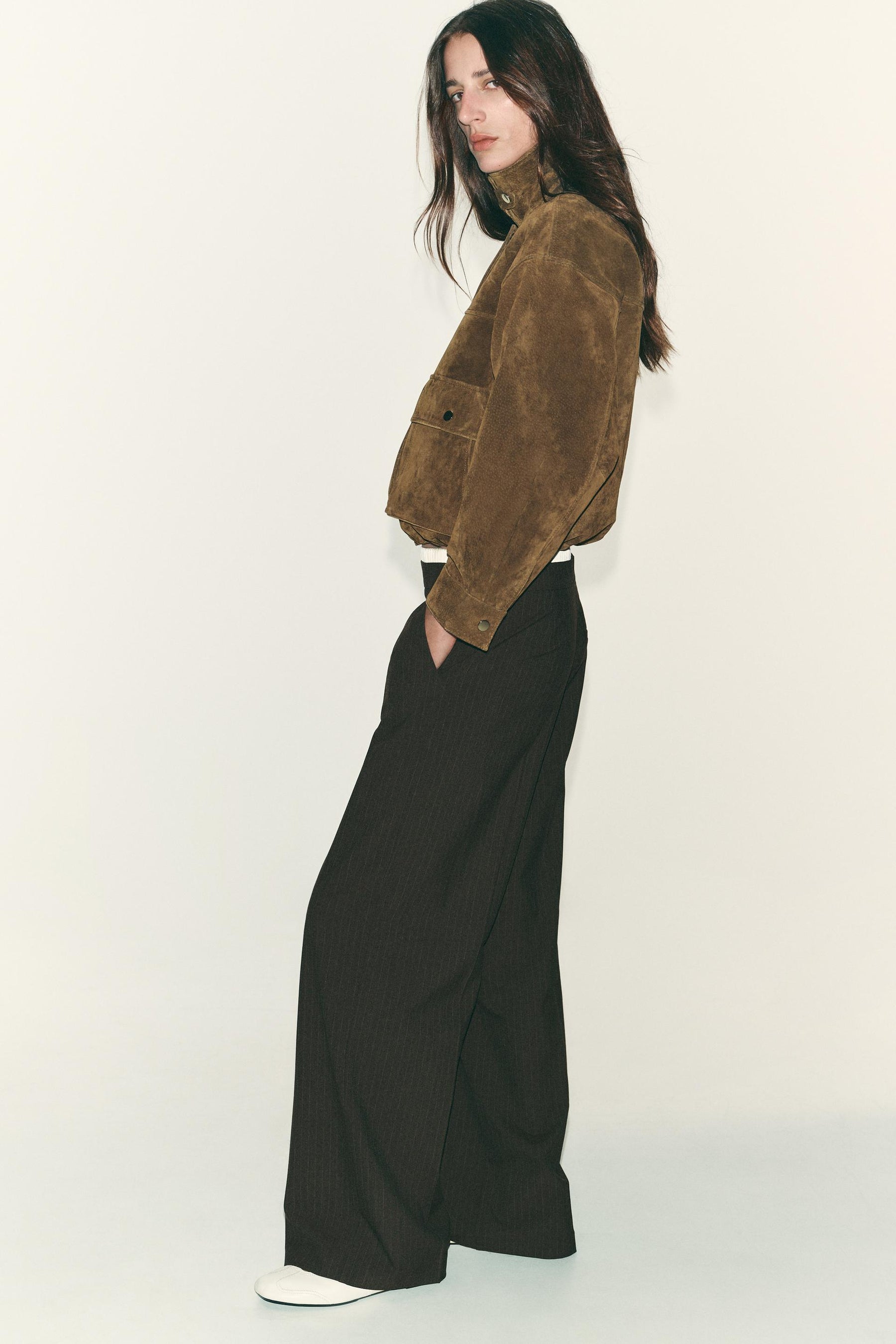 Straight-leg trousers with waist