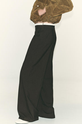 Straight-leg trousers with waist