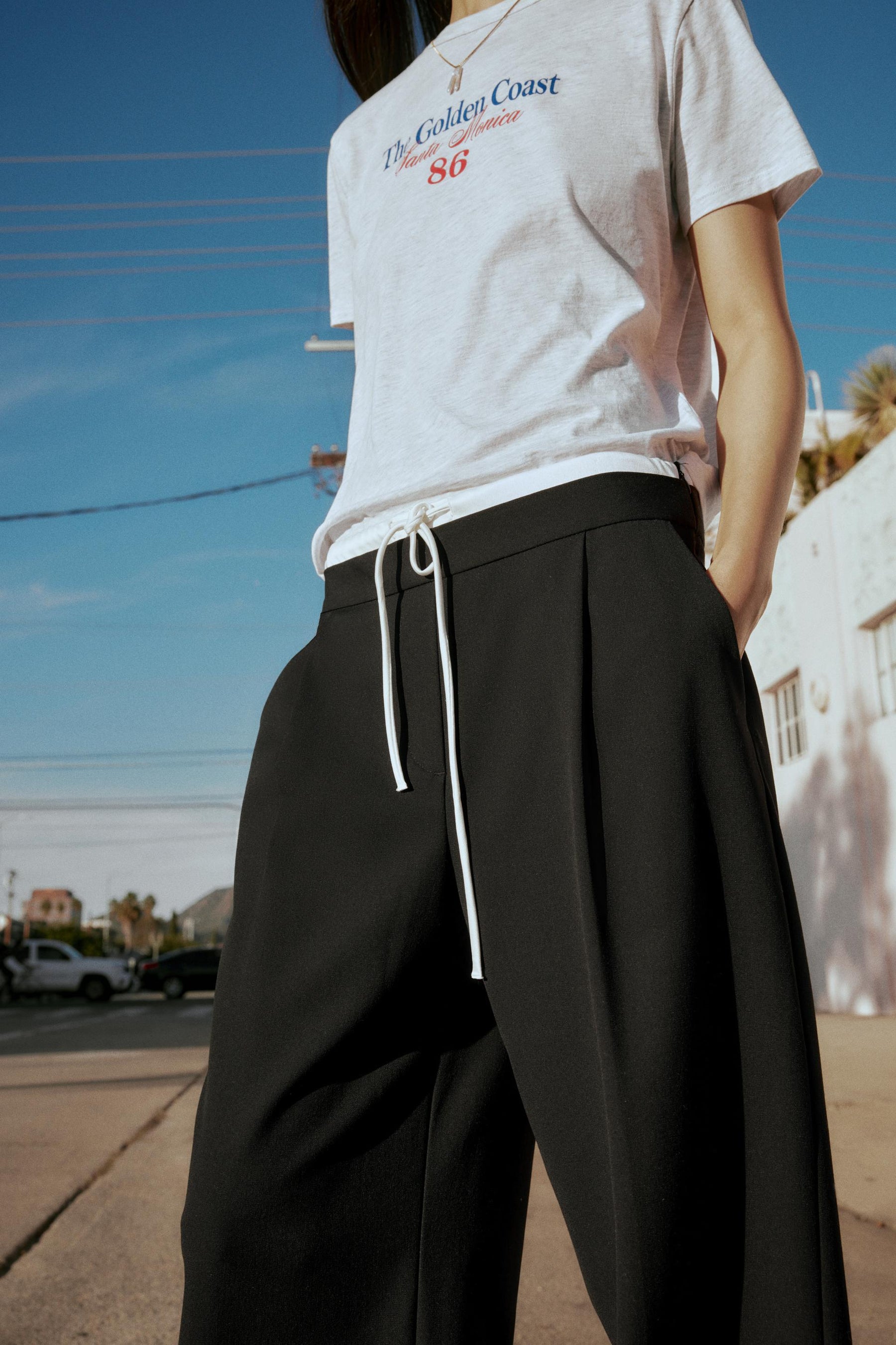 WIDE-LEG TROUSERS WITH WAISTBAND