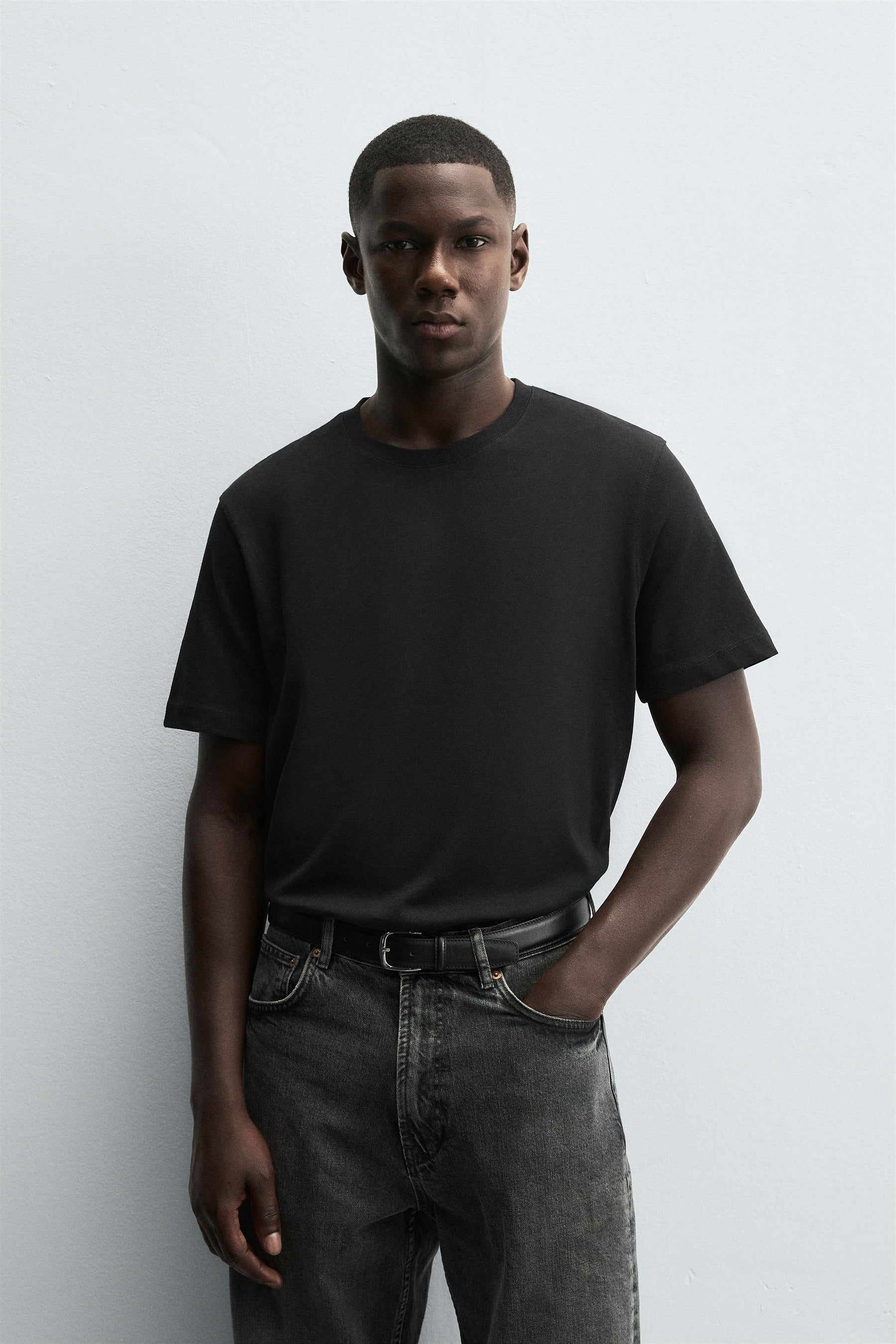 3-PACK OF BASIC MEDIUM WEIGHT T-SHIRTS - Image 3