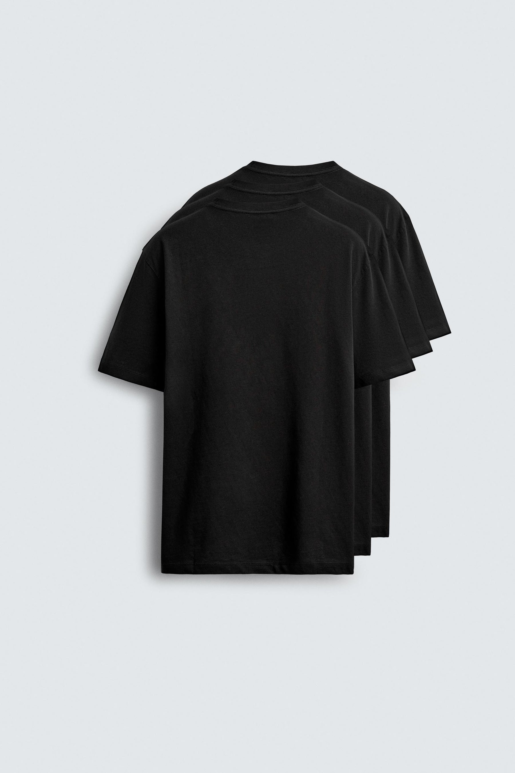 3-PACK OF BASIC MEDIUM WEIGHT T-SHIRTS - Image 1