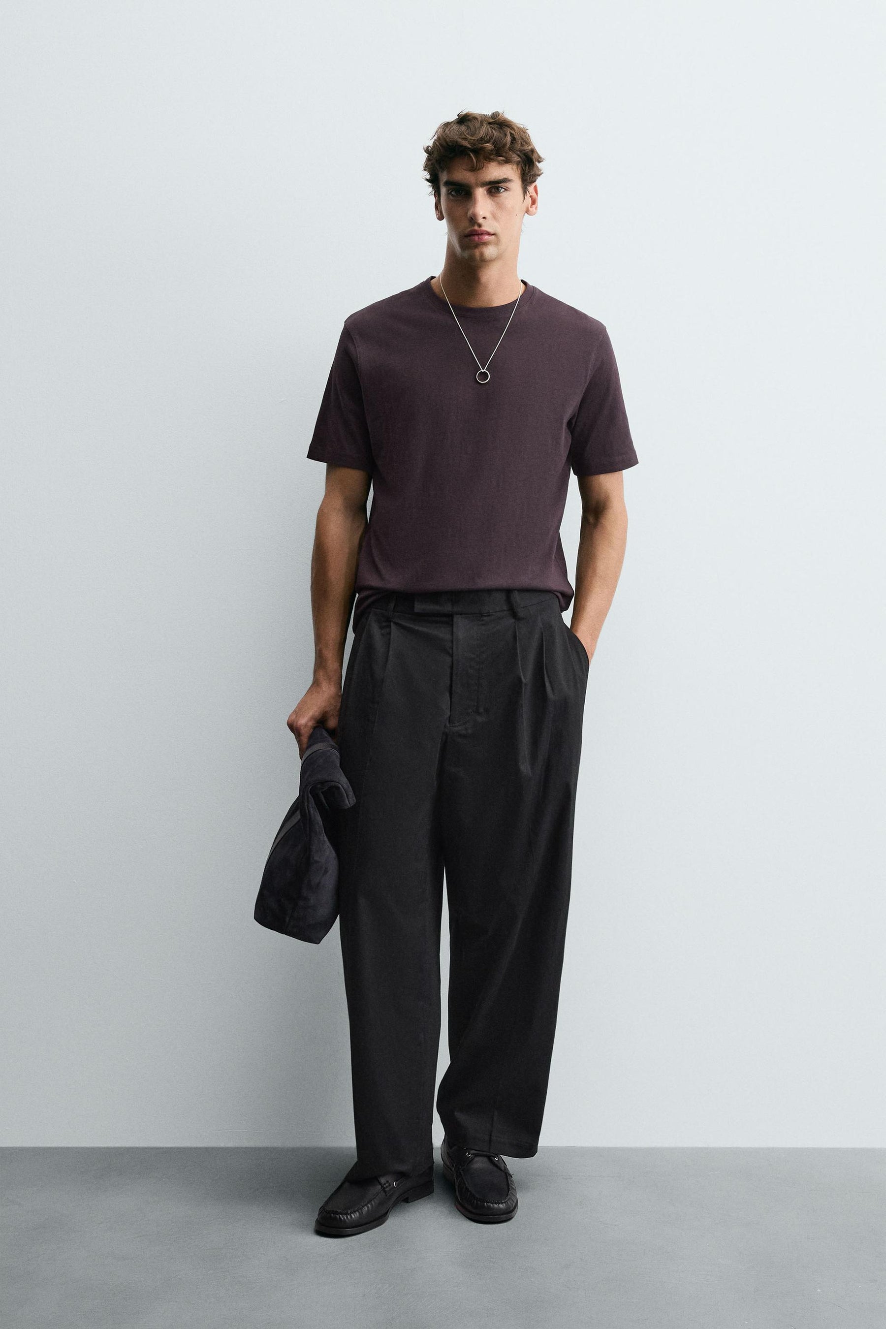 BASIC MEDIUM WEIGHT T-SHIRT - Image 1