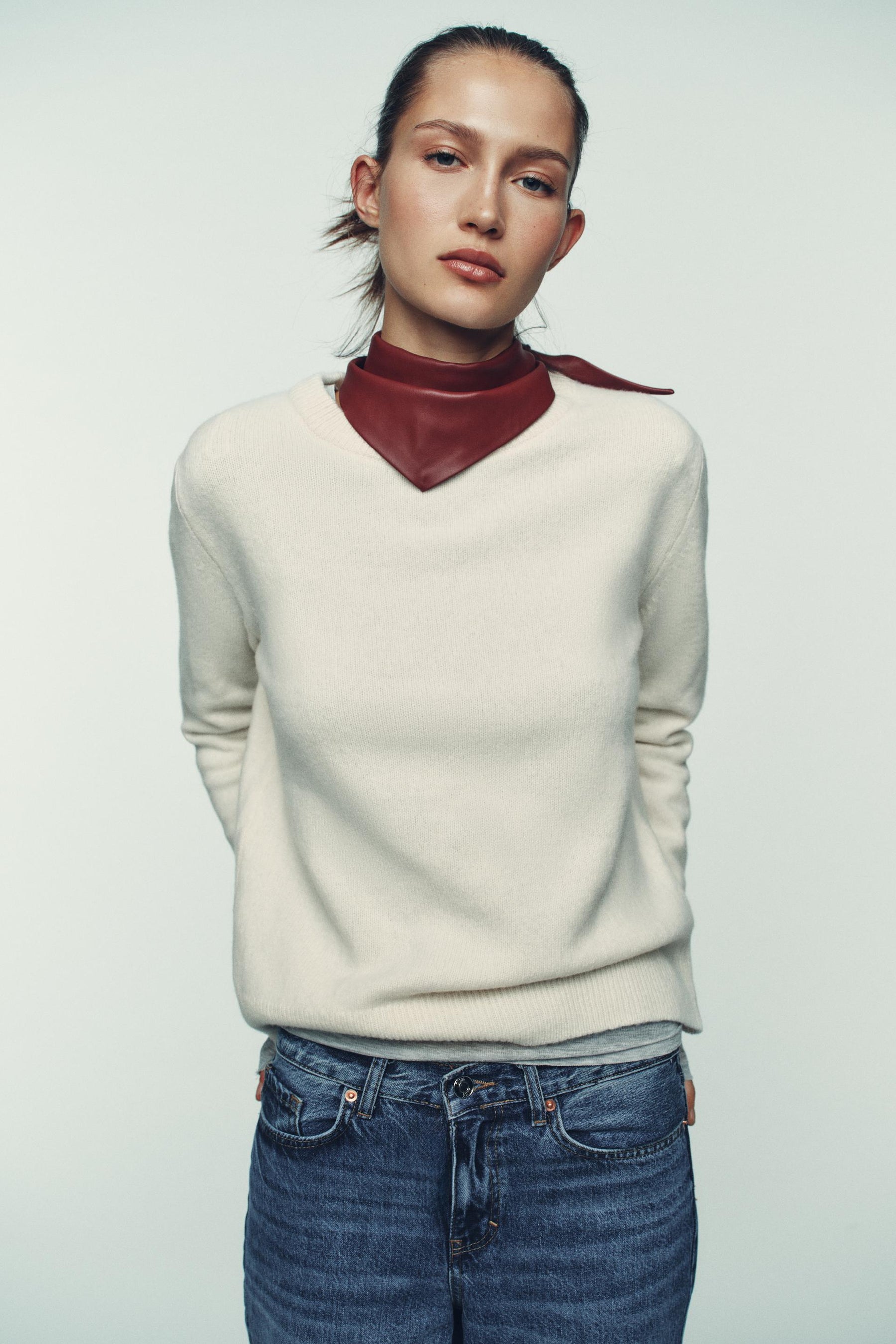 Slim-fit High-waist Jeans