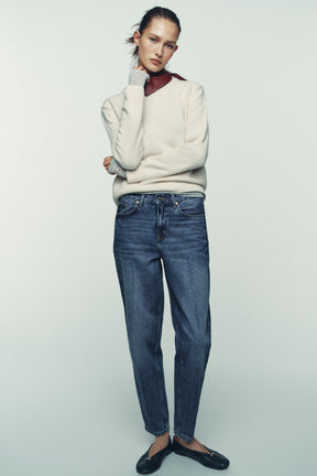 Slim-fit High-waist Jeans