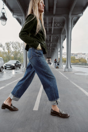 Wide-Leg Cropped Jeans