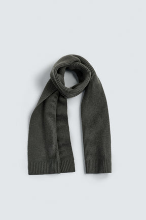 WOOL KNIT SCARF - Image 2