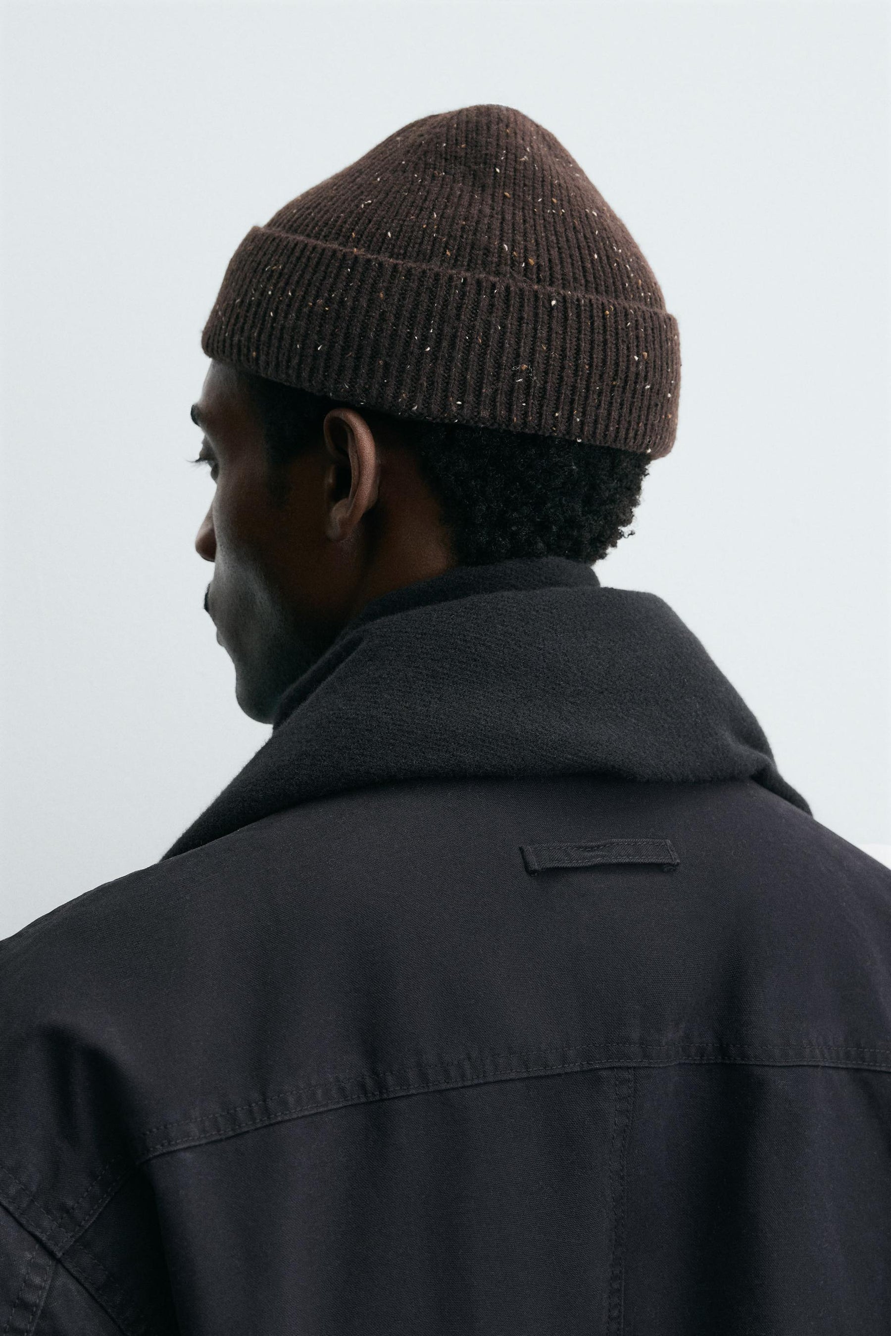 SHORT STRUCTURED BEANIE - Image 3