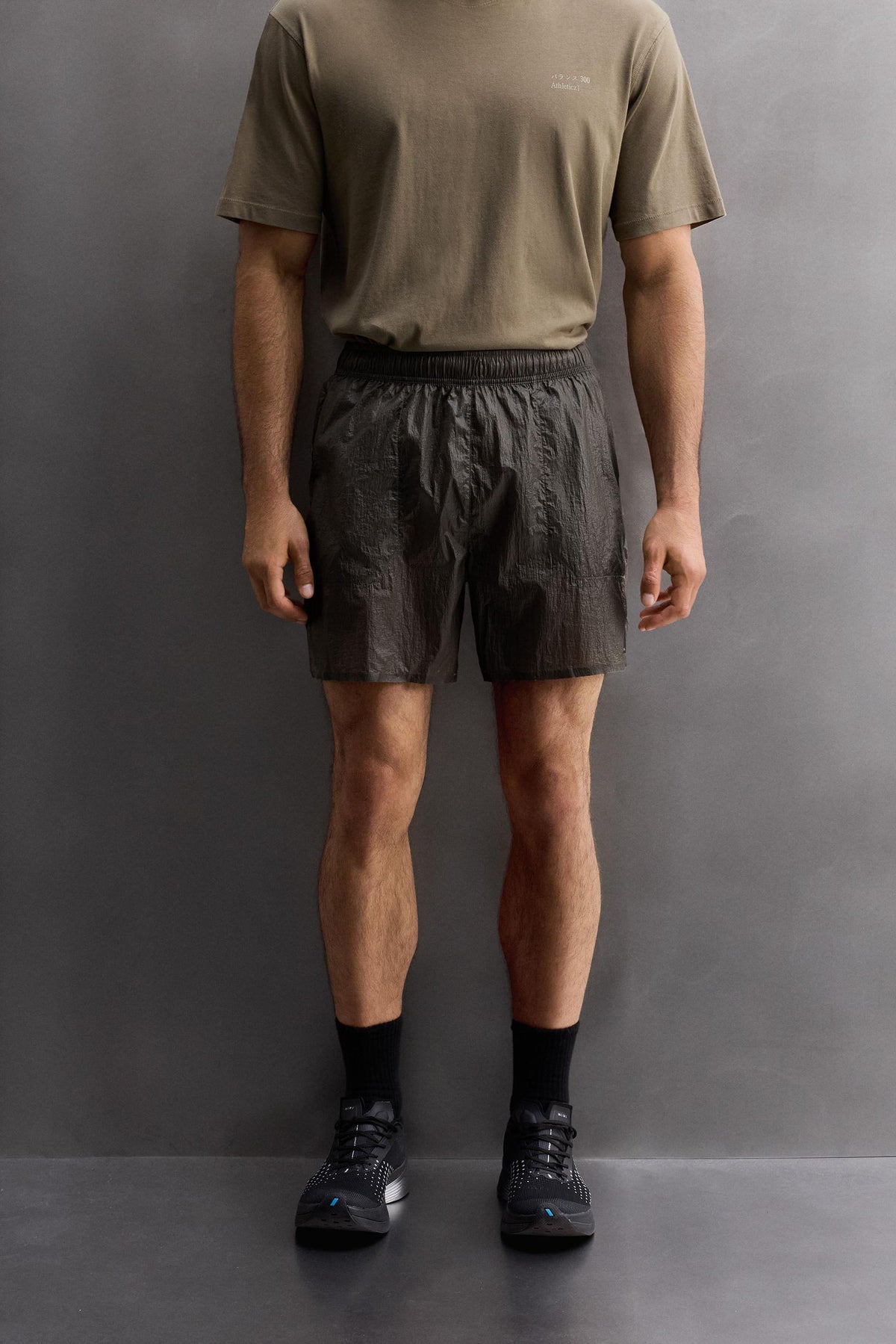 LIGHTWEIGHT RUNNING SHORTS - Image 2