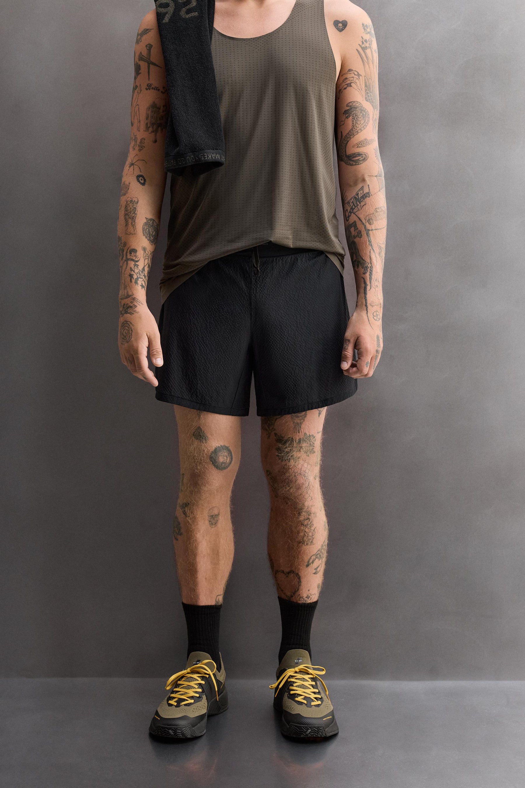 TRAIL RUNNING SHORTS - Image 2