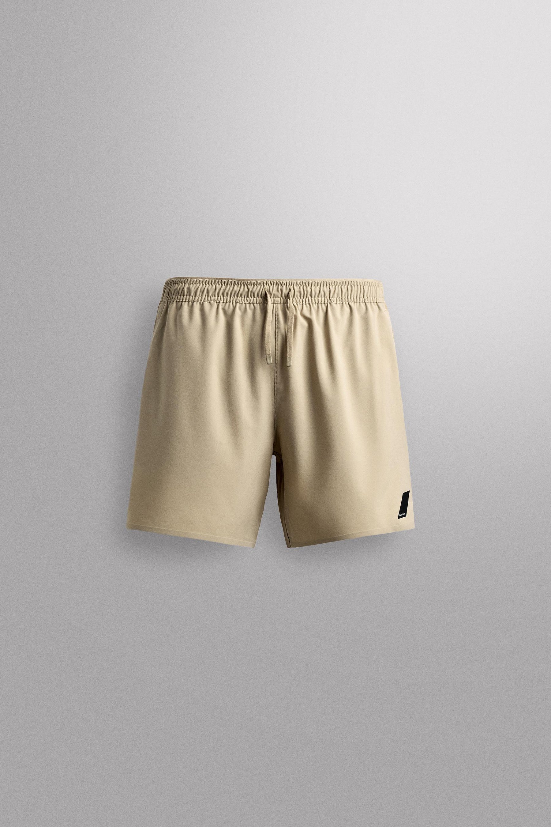 BASIC TRAINING SHORTS - Image 1