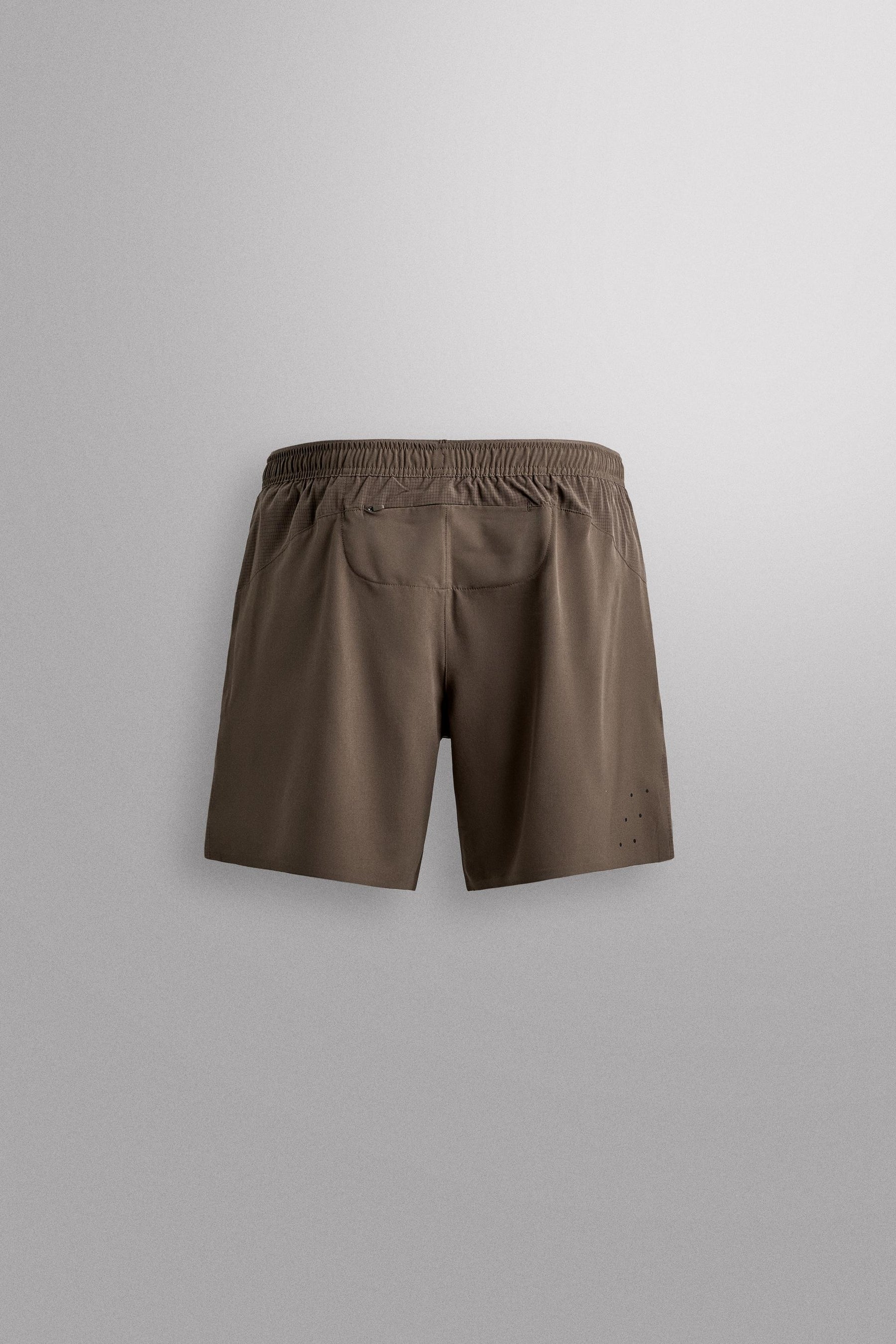 BASIC TRAINING SHORTS - Image 2