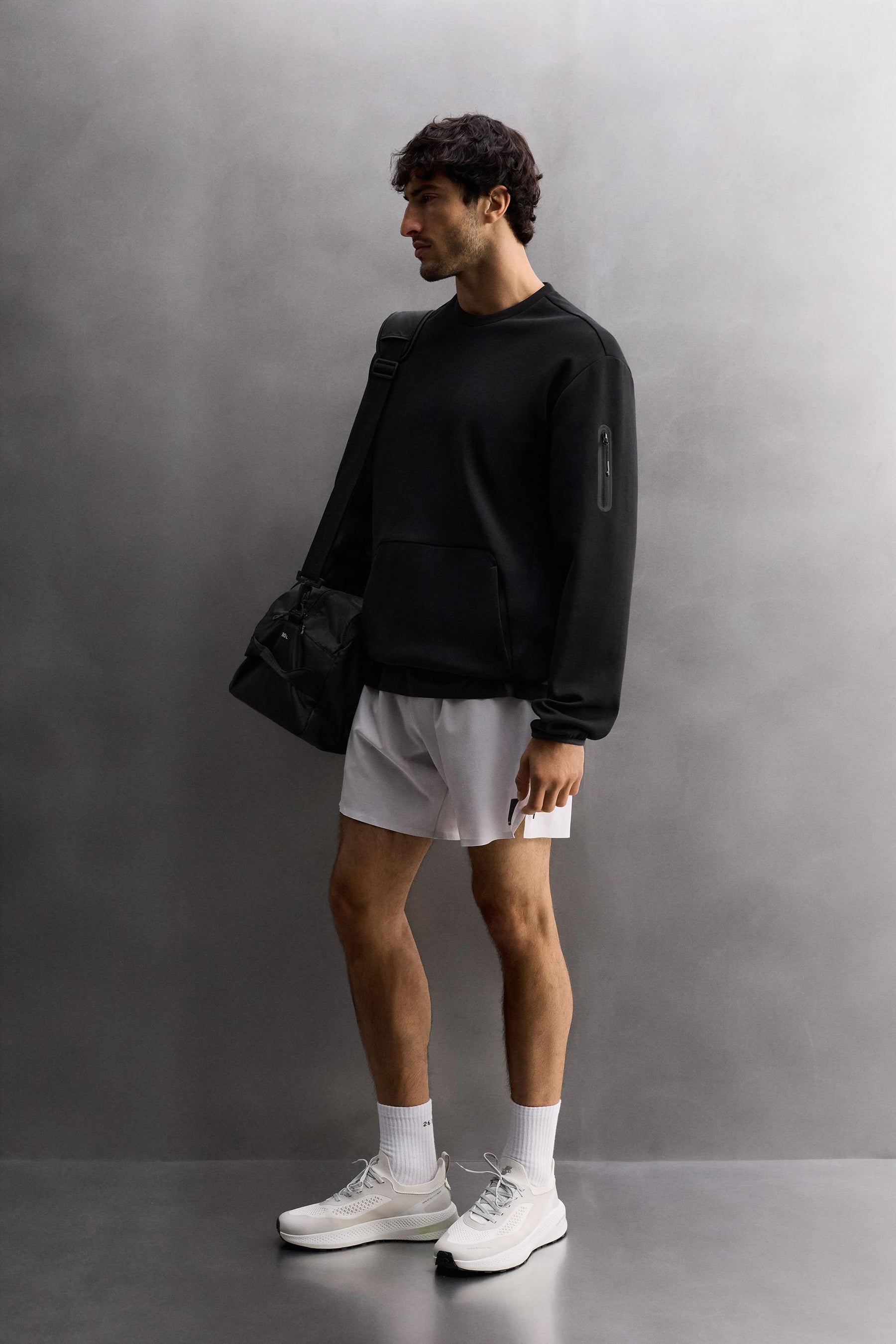 BASIC TRAINING SHORTS - Image 4