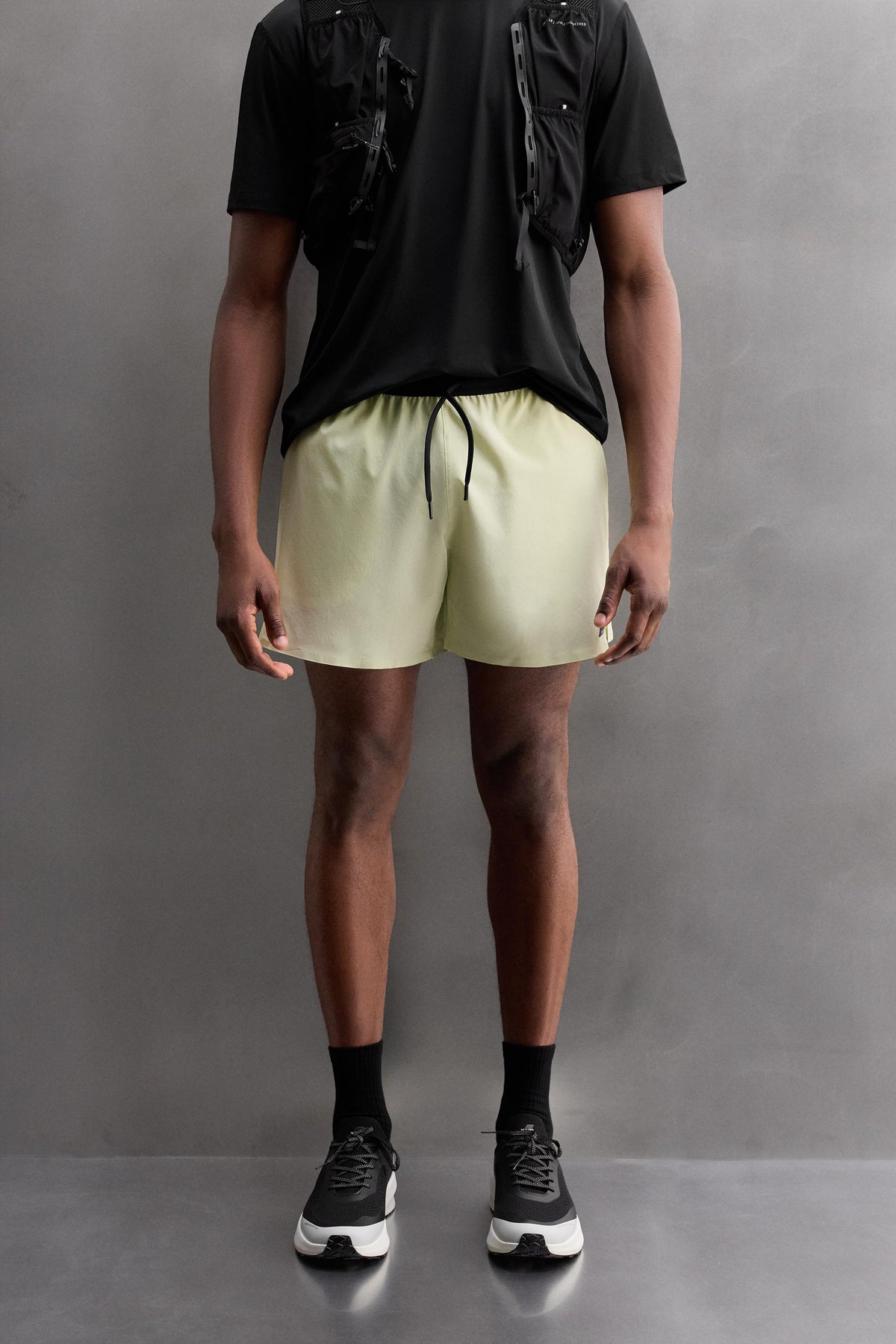 BASIC TRAINING SHORTS - Image 2