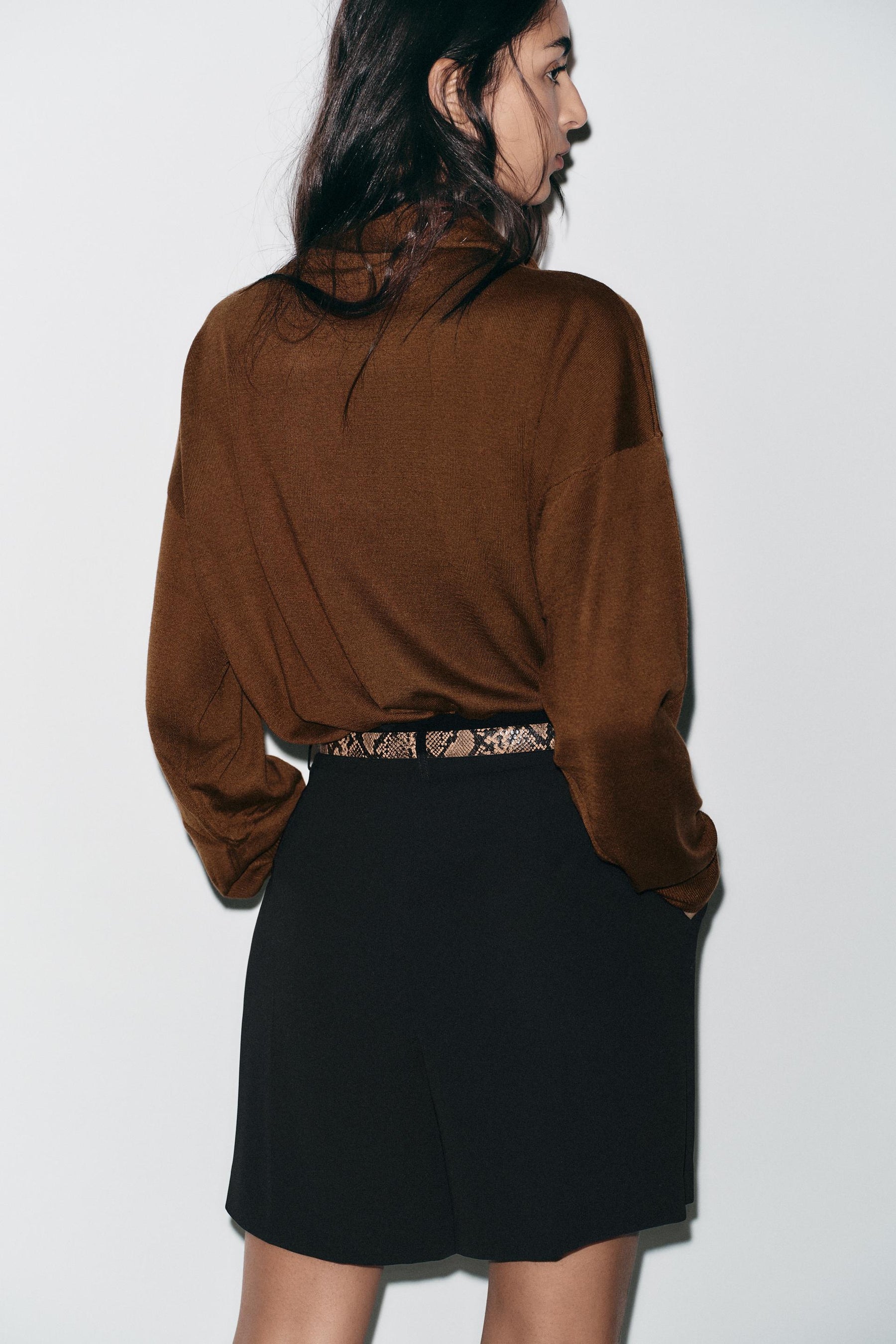 Darts Belted Bermuda Shorts