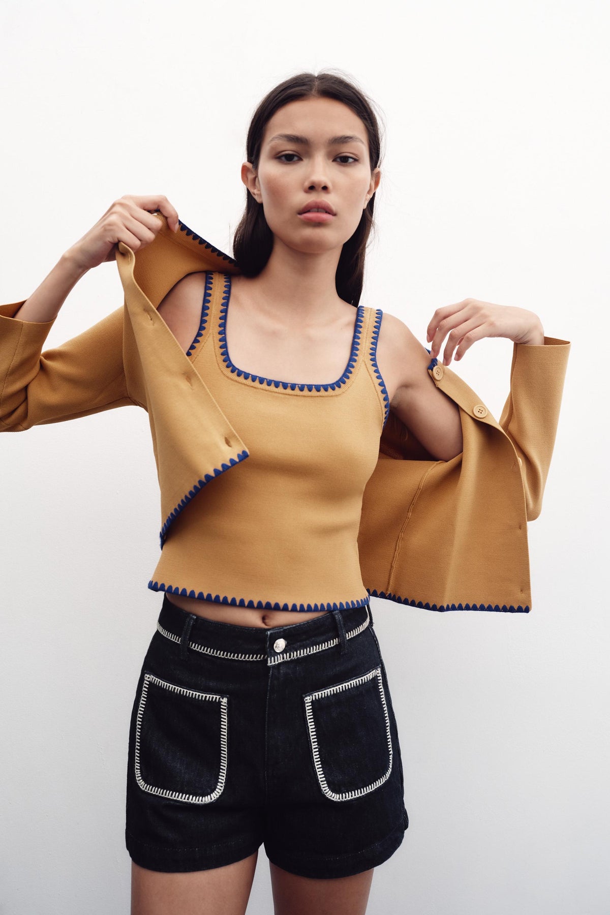 CARDIGAN WITH CONTRAST EMBROIDERY - Image 2