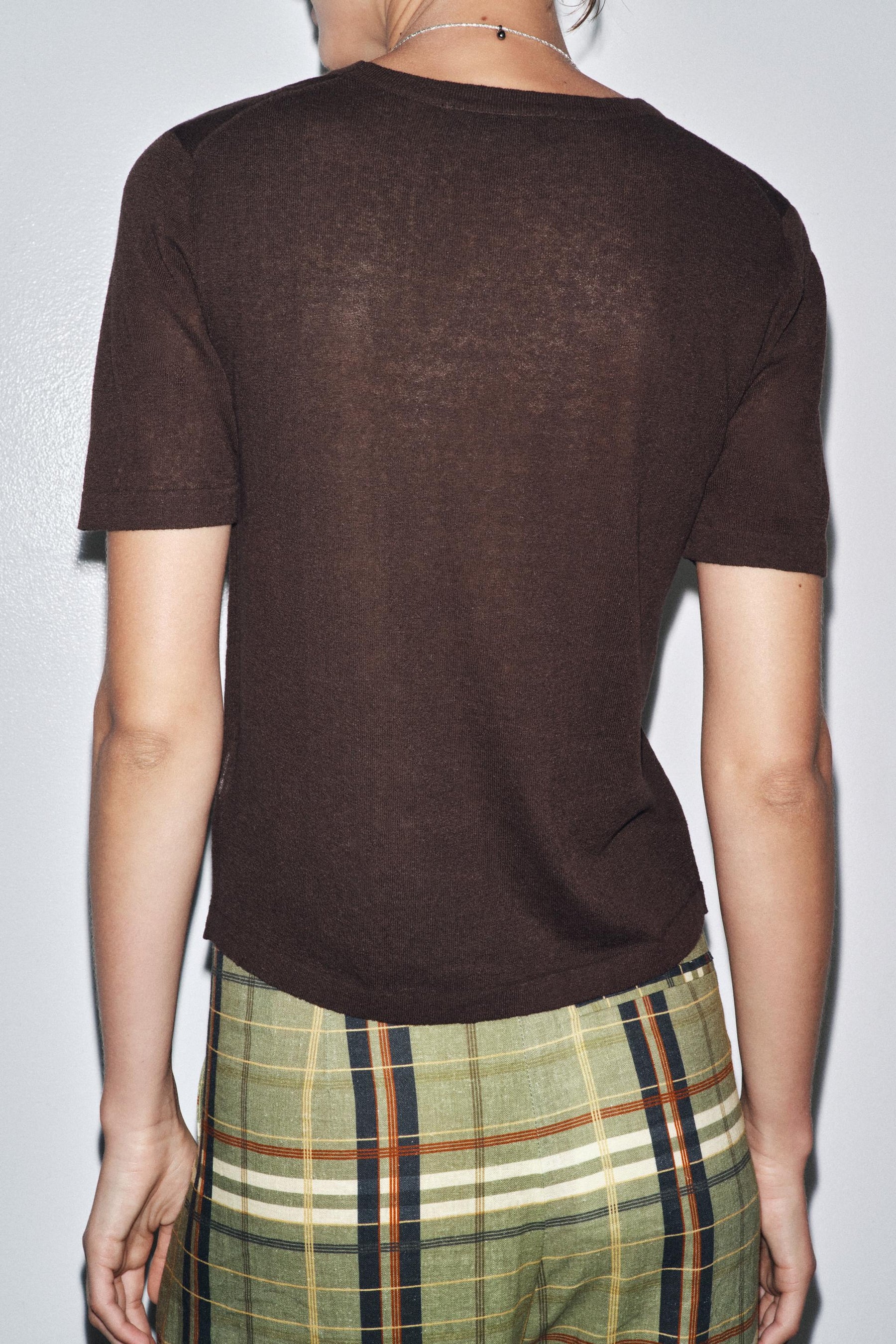 SHORT SLEEVE KNIT LINEN BLEND TOP - Image 4