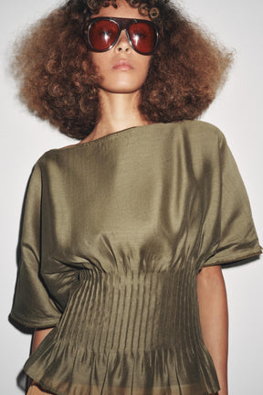 PLEATED WAIST COMBINED KNIT BLOUSE - Image 4