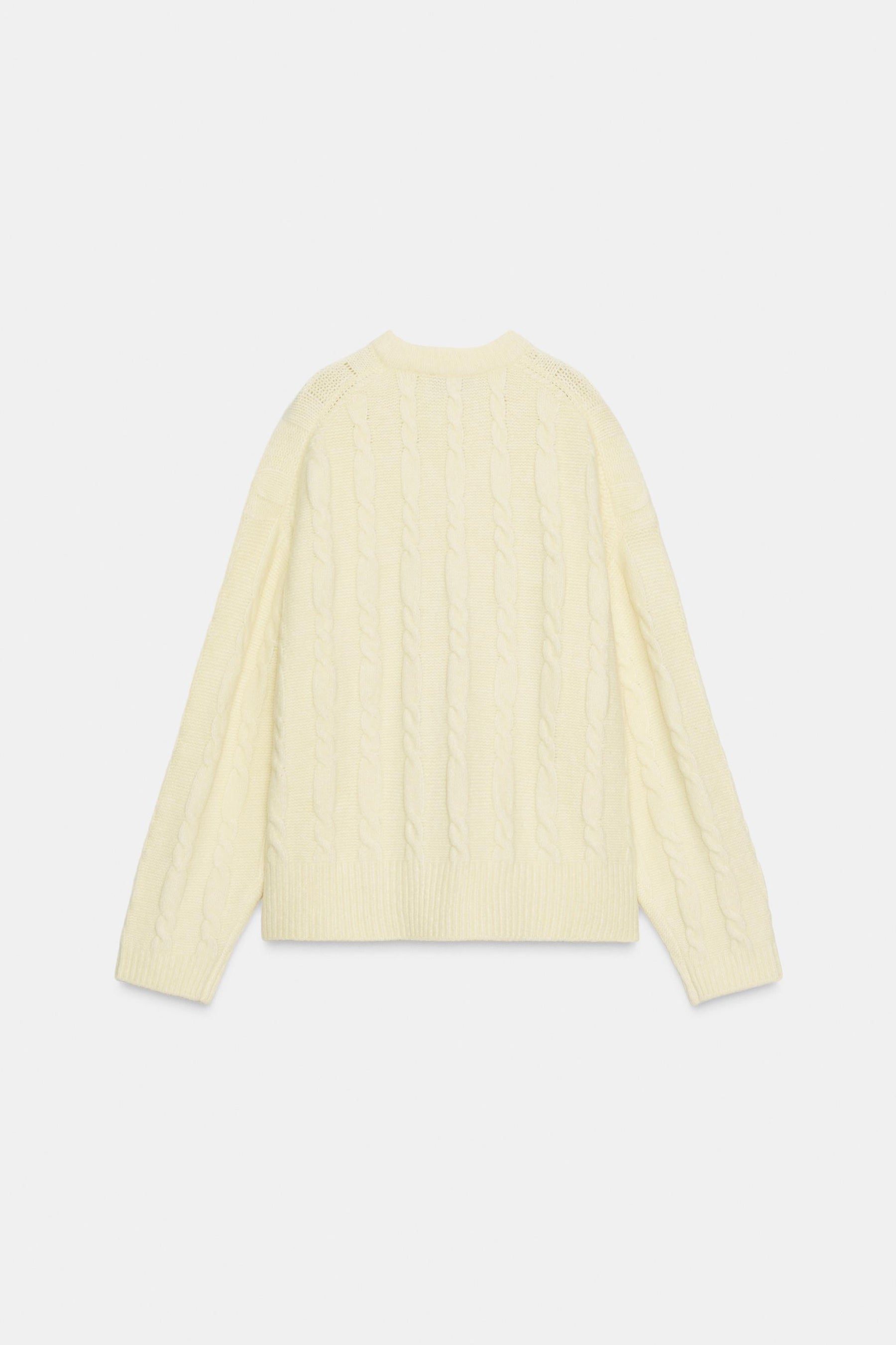 SOFT CABLE KNIT JUMPER - Image 7