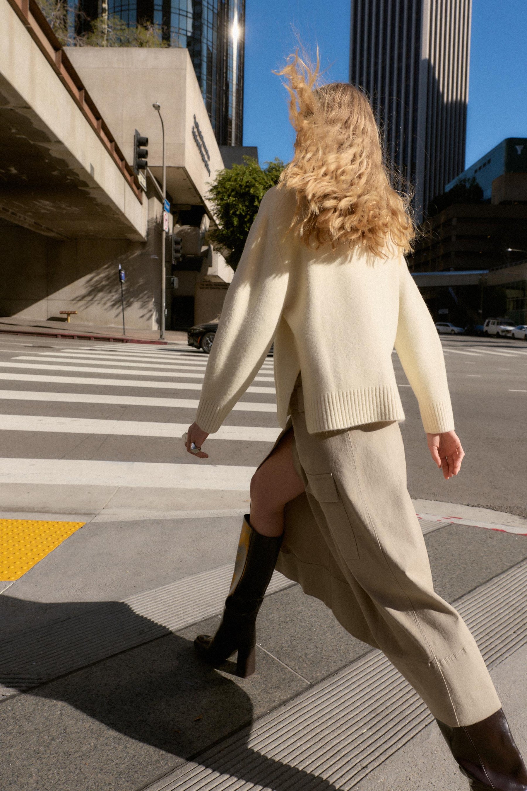 KNIT HIGH NECK JUMPER