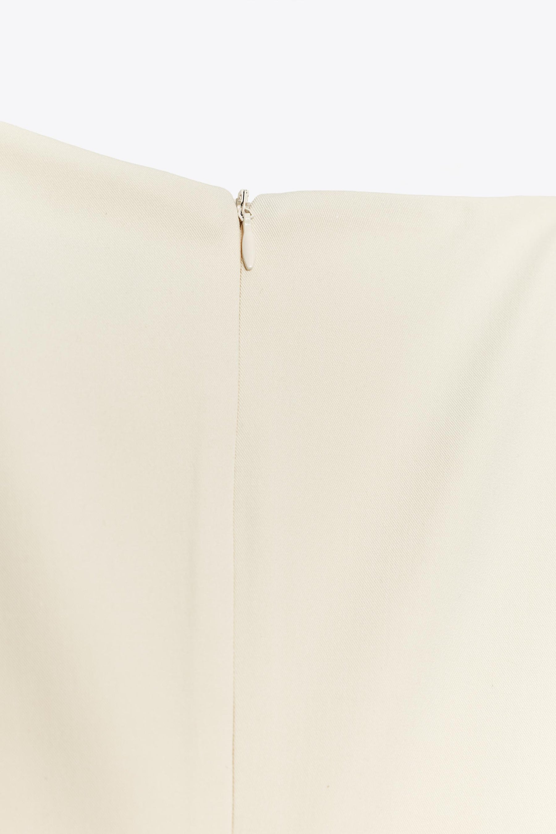 SHORT DRESS WITH DRAPED FABRIC - Image 6