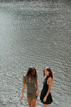 SHORT DRESS WITH SHOULDER PADS - Image 4