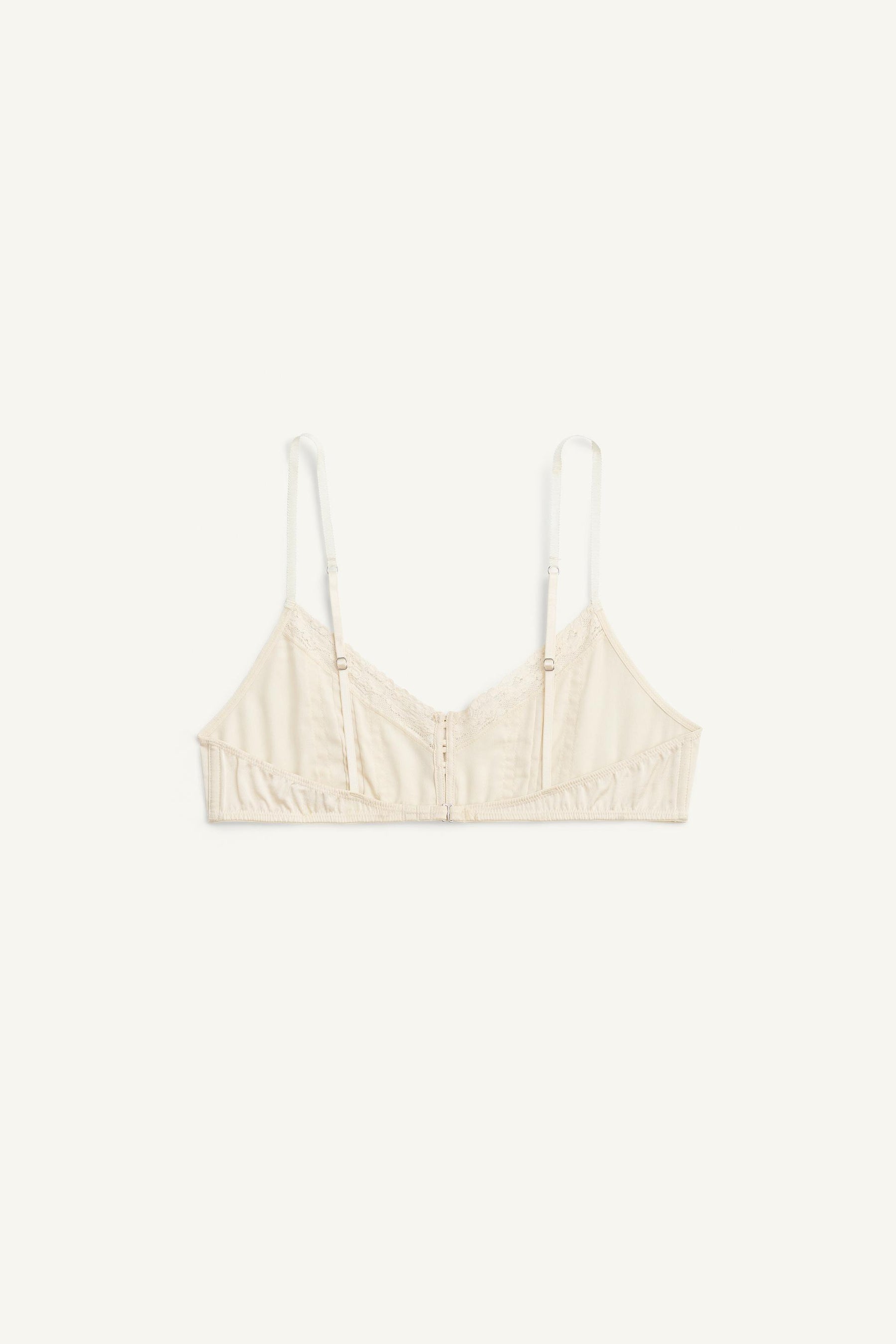 ROMANTIC TRIANGLE BRALETTE