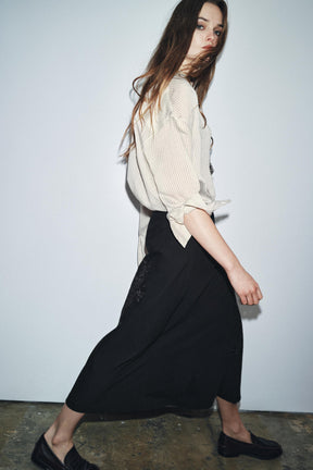 EMBROIDERED LONG SKIRT