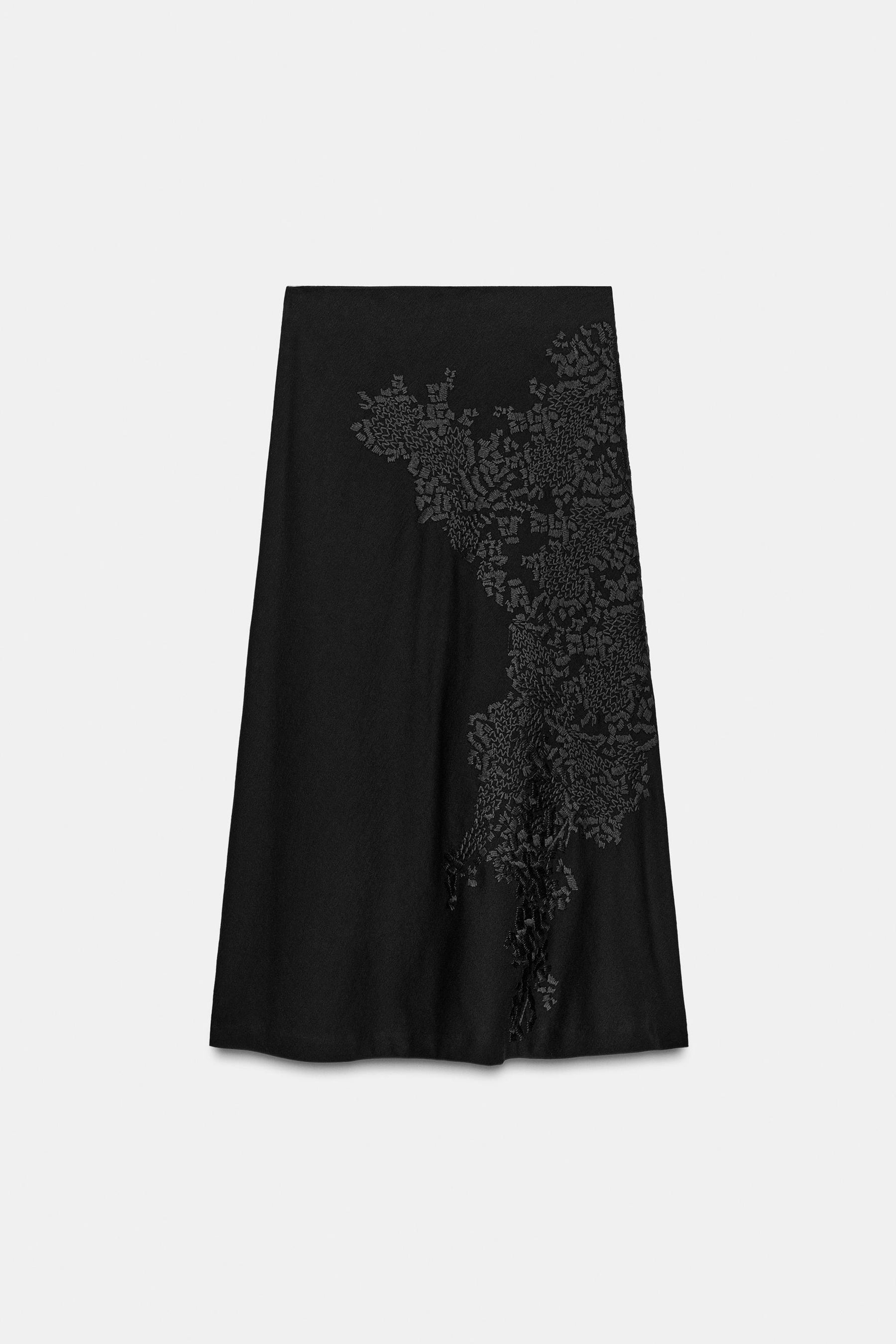 EMBROIDERED LONG SKIRT
