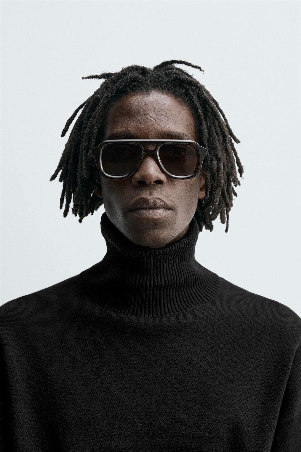 OVAL SUNGLASSES - Image 1