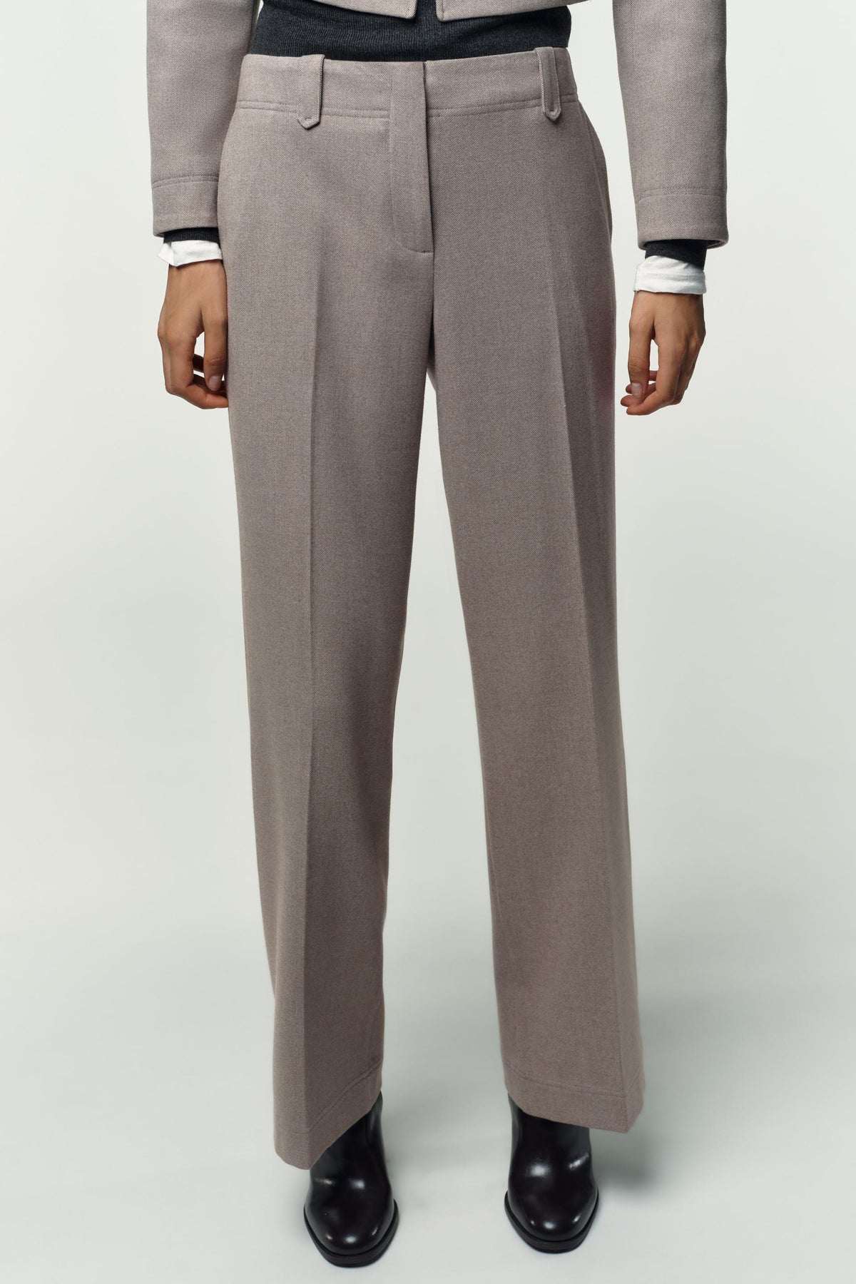 Straight-leg Trousers