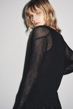 POINTELLE KNIT CROP TOP - Image 7