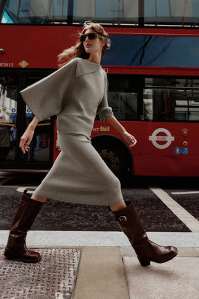 KNIT JUMPER WITH COLLAR