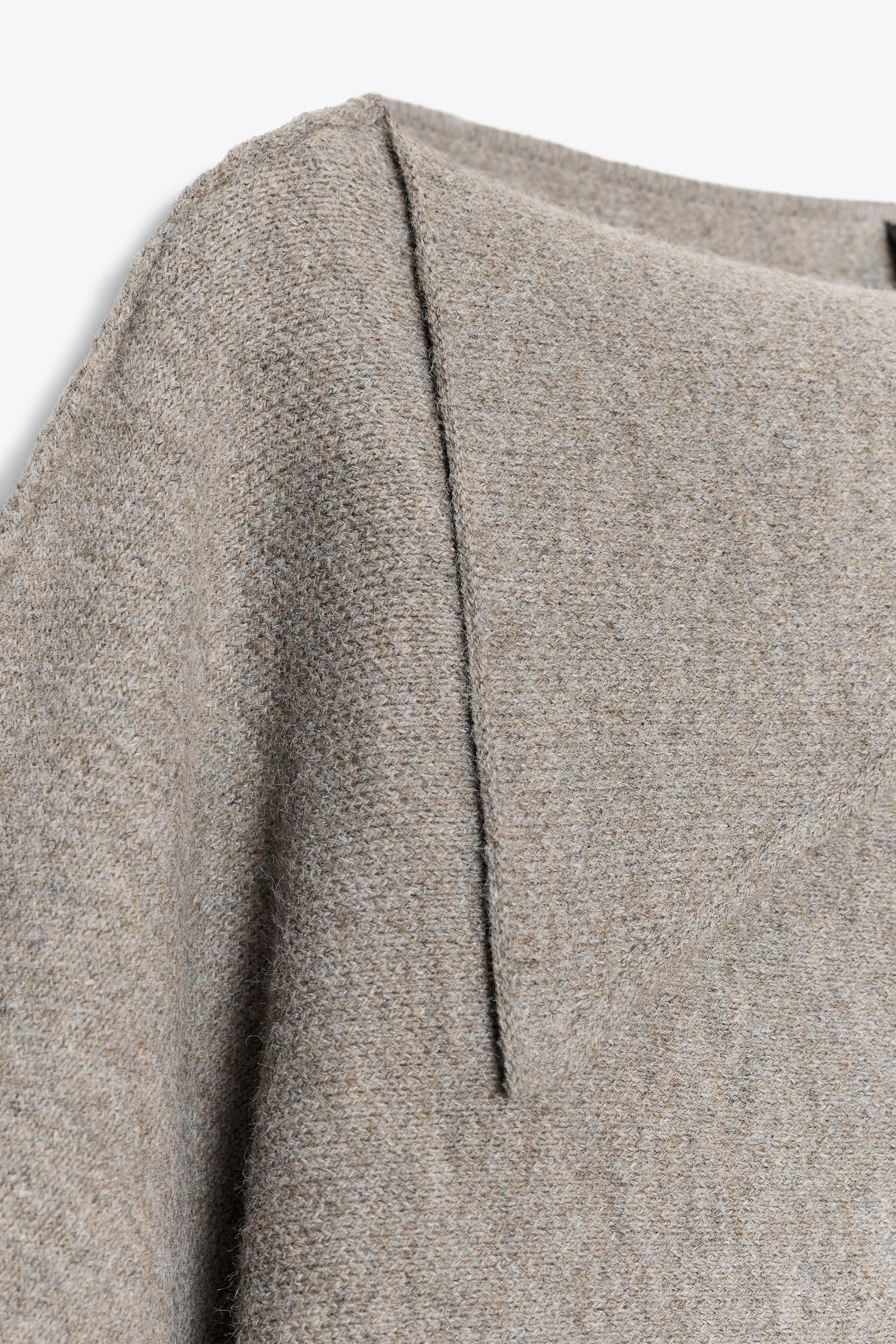 KNIT JUMPER WITH COLLAR