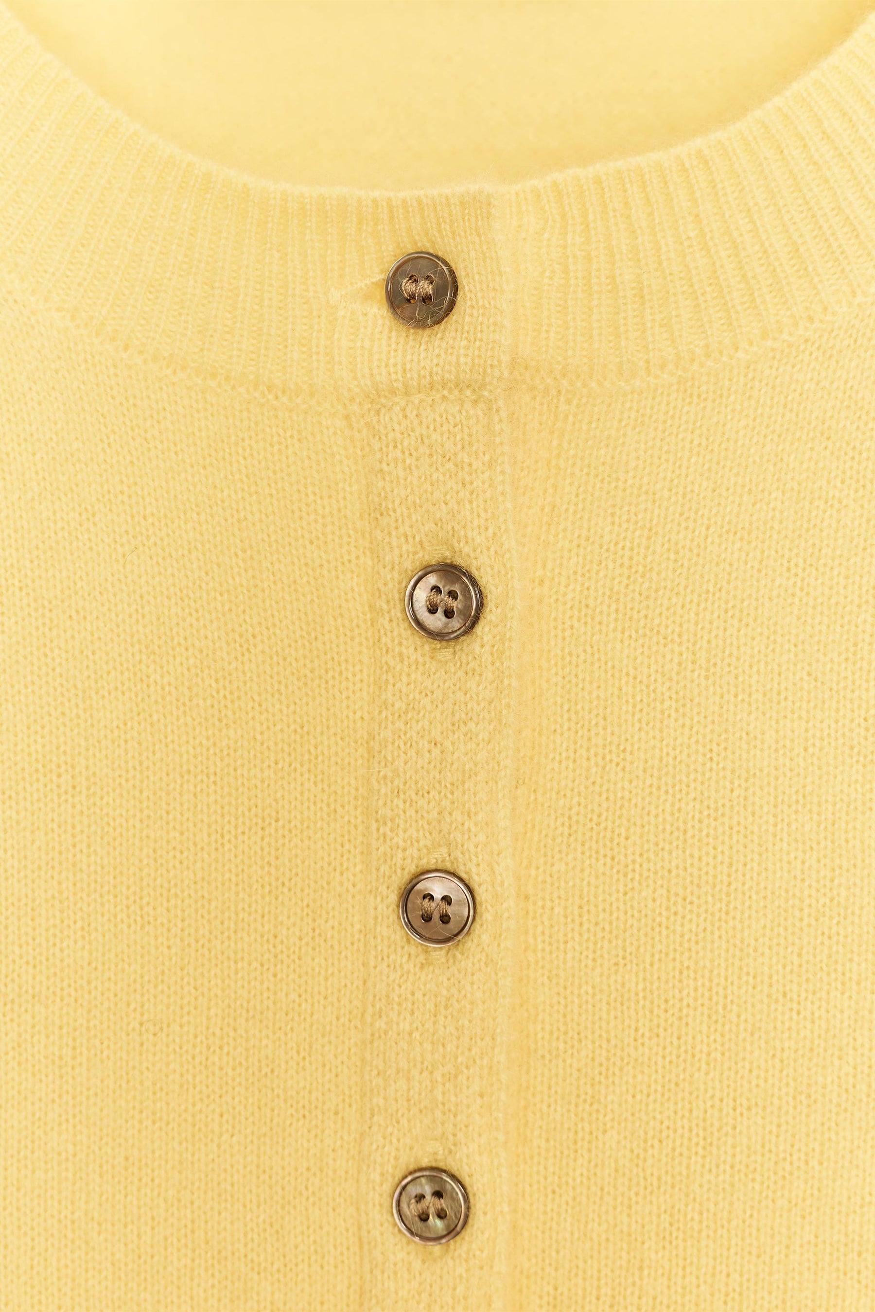 CASHMERE BUTTONED CARDIGAN