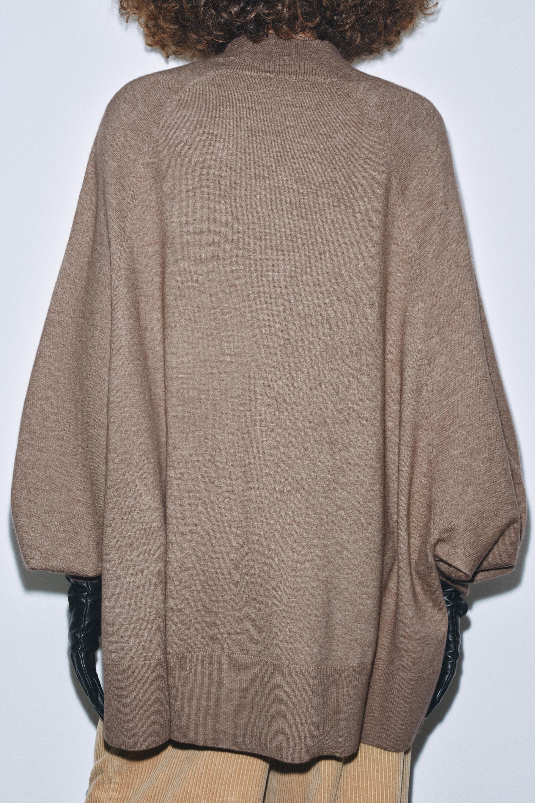 OVERSIZED KNIT JUMPER